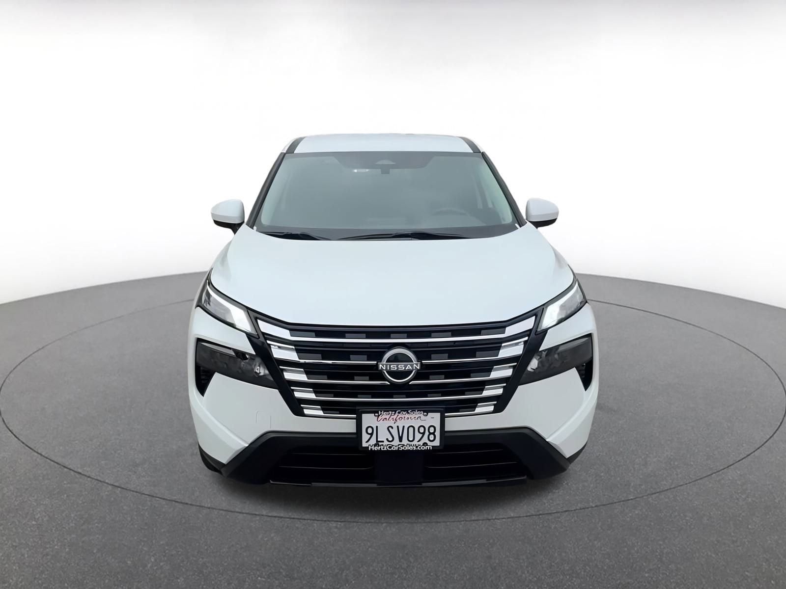 Thumbnail: 2024 Nissan Rogue - 4