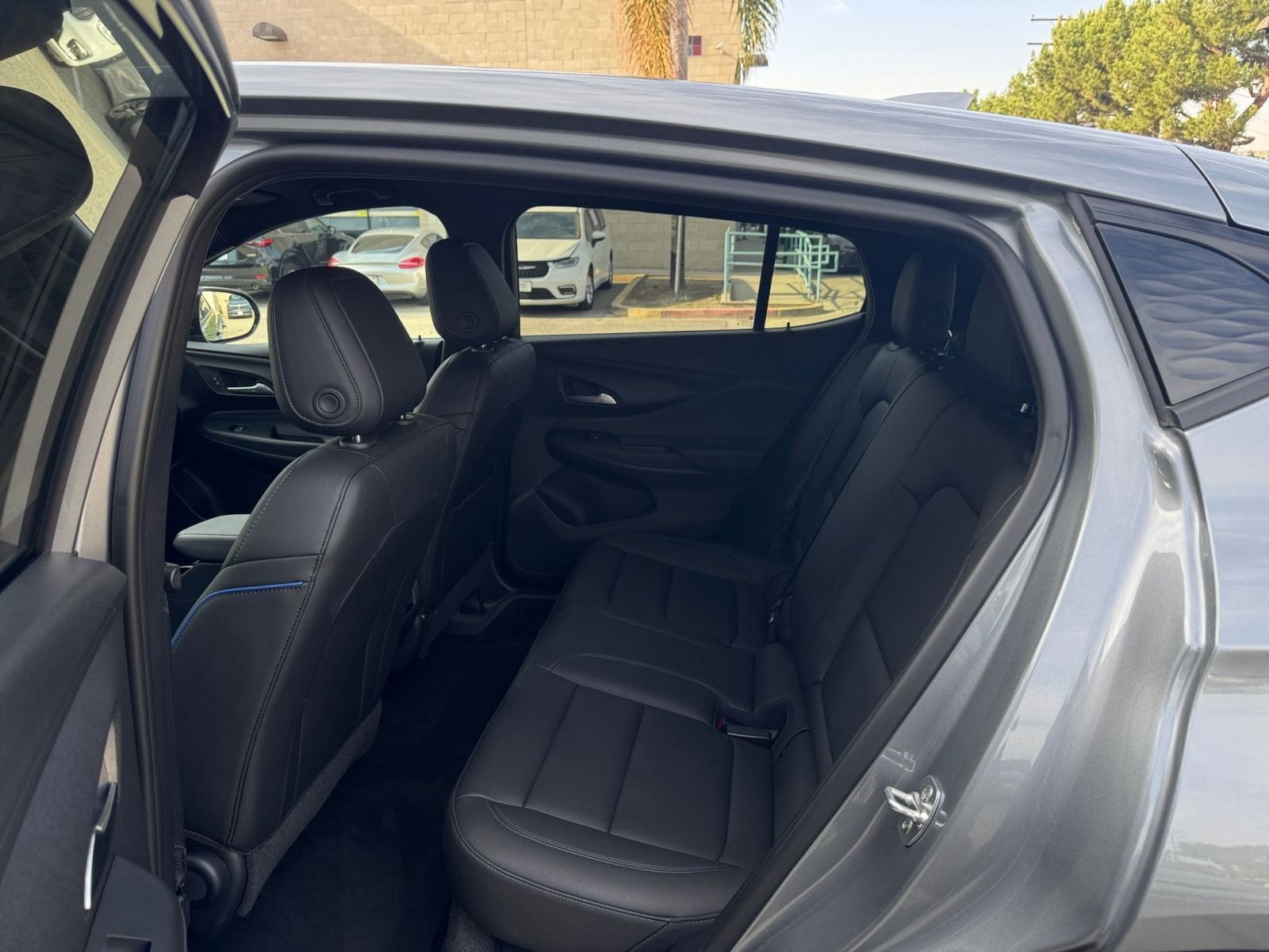 Thumbnail: 2025 Buick Envista - 24