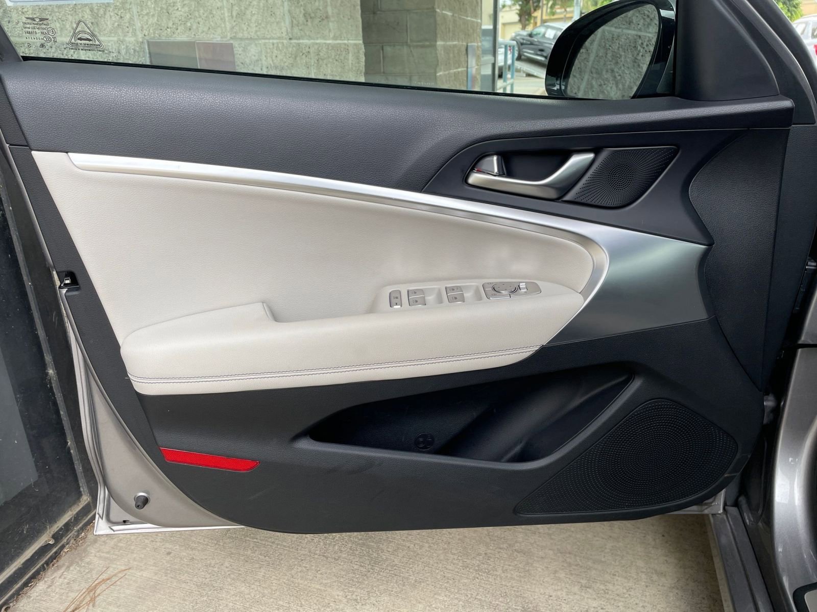 Thumbnail: 2025 Genesis G70 - 20