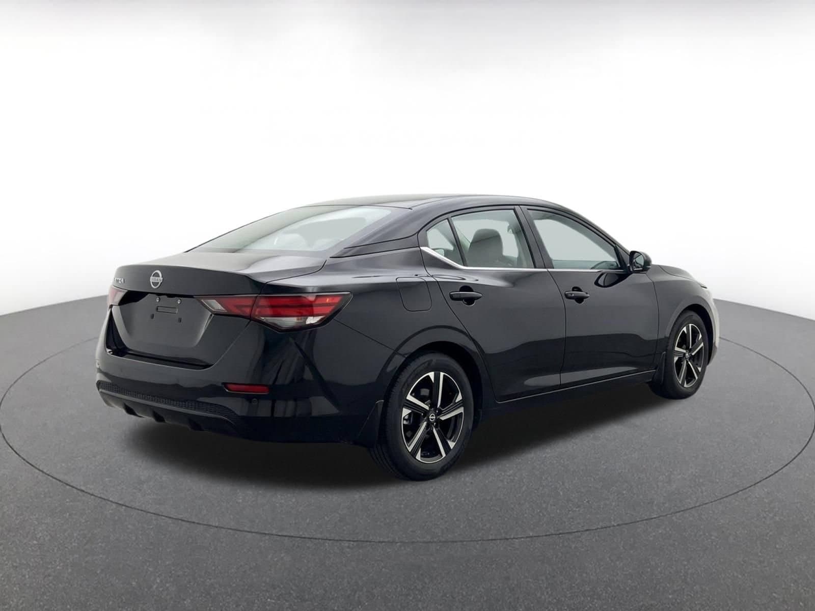 Thumbnail: 2025 Nissan Sentra - 7