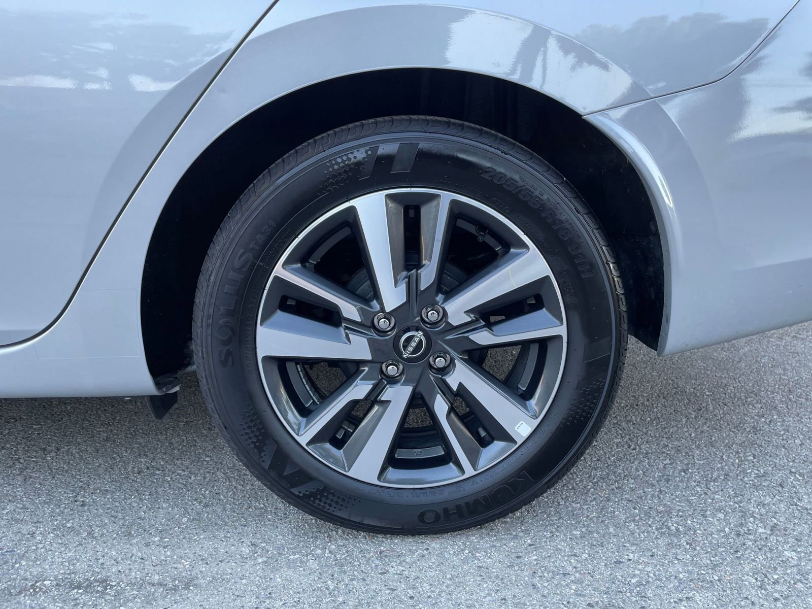 Thumbnail: 2025 Nissan Versa - 30