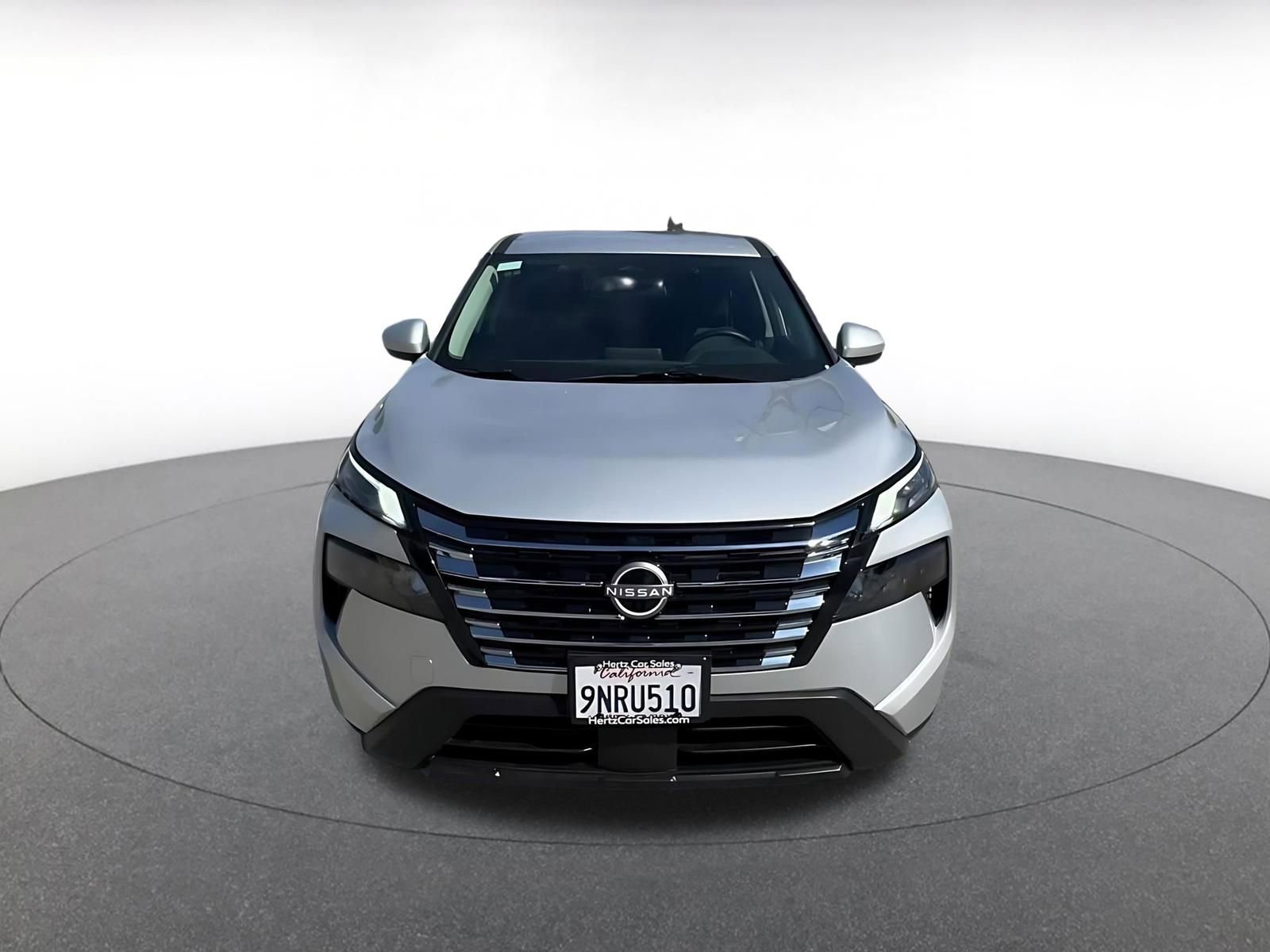 Thumbnail: 2025 Nissan Rogue - 4