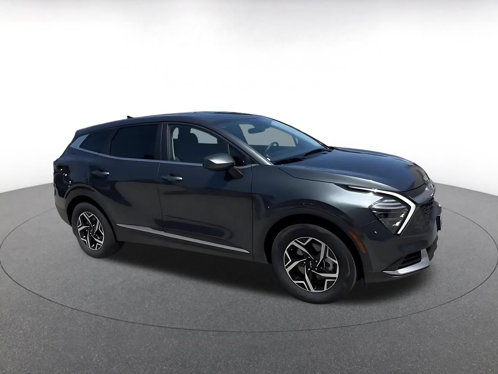 Thumbnail: 2025 Kia Sportage - 2
