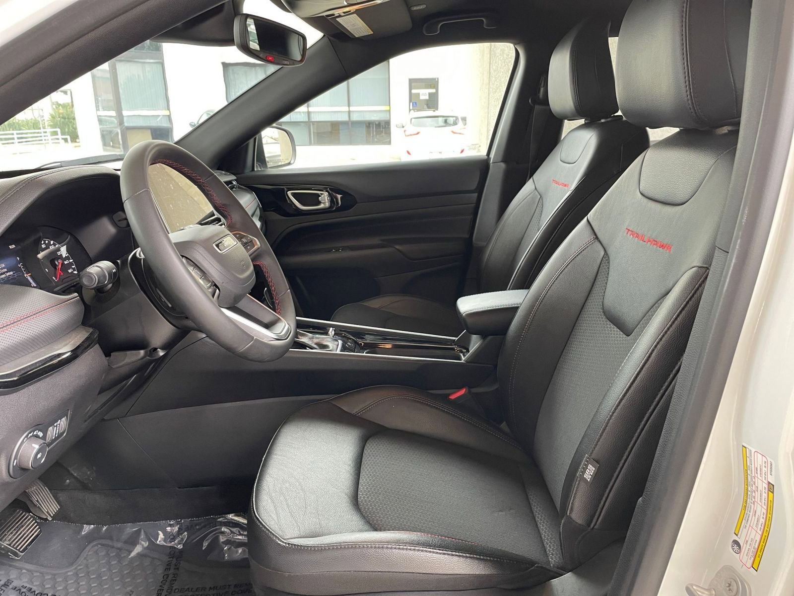 Thumbnail: 2025 Jeep Compass - 27