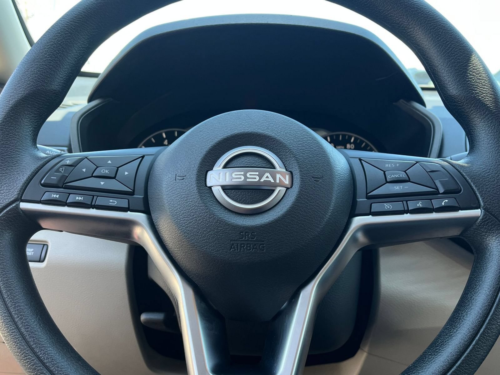Thumbnail: 2025 Nissan Altima - 29
