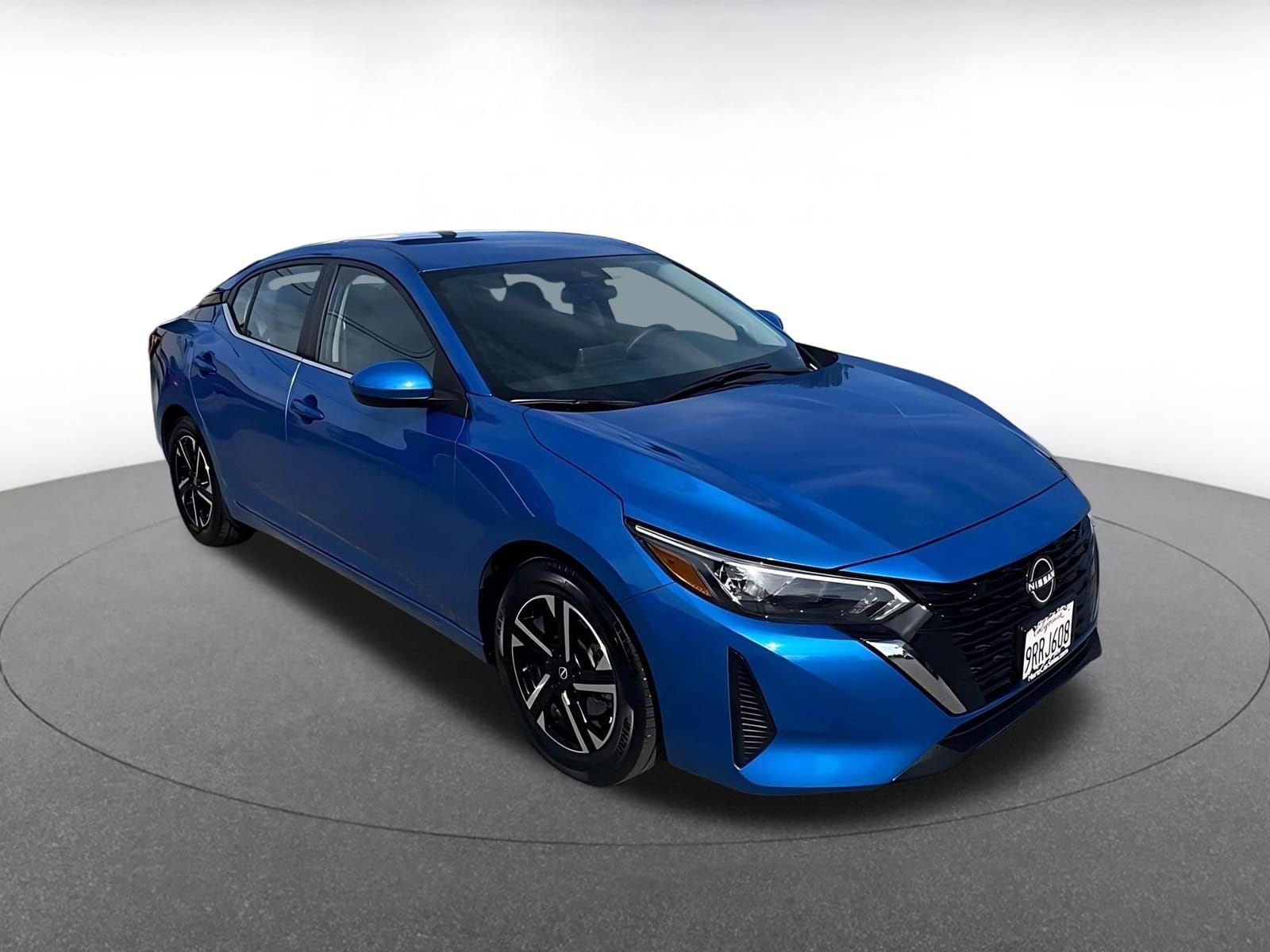 Thumbnail: 2025 Nissan Sentra - 1