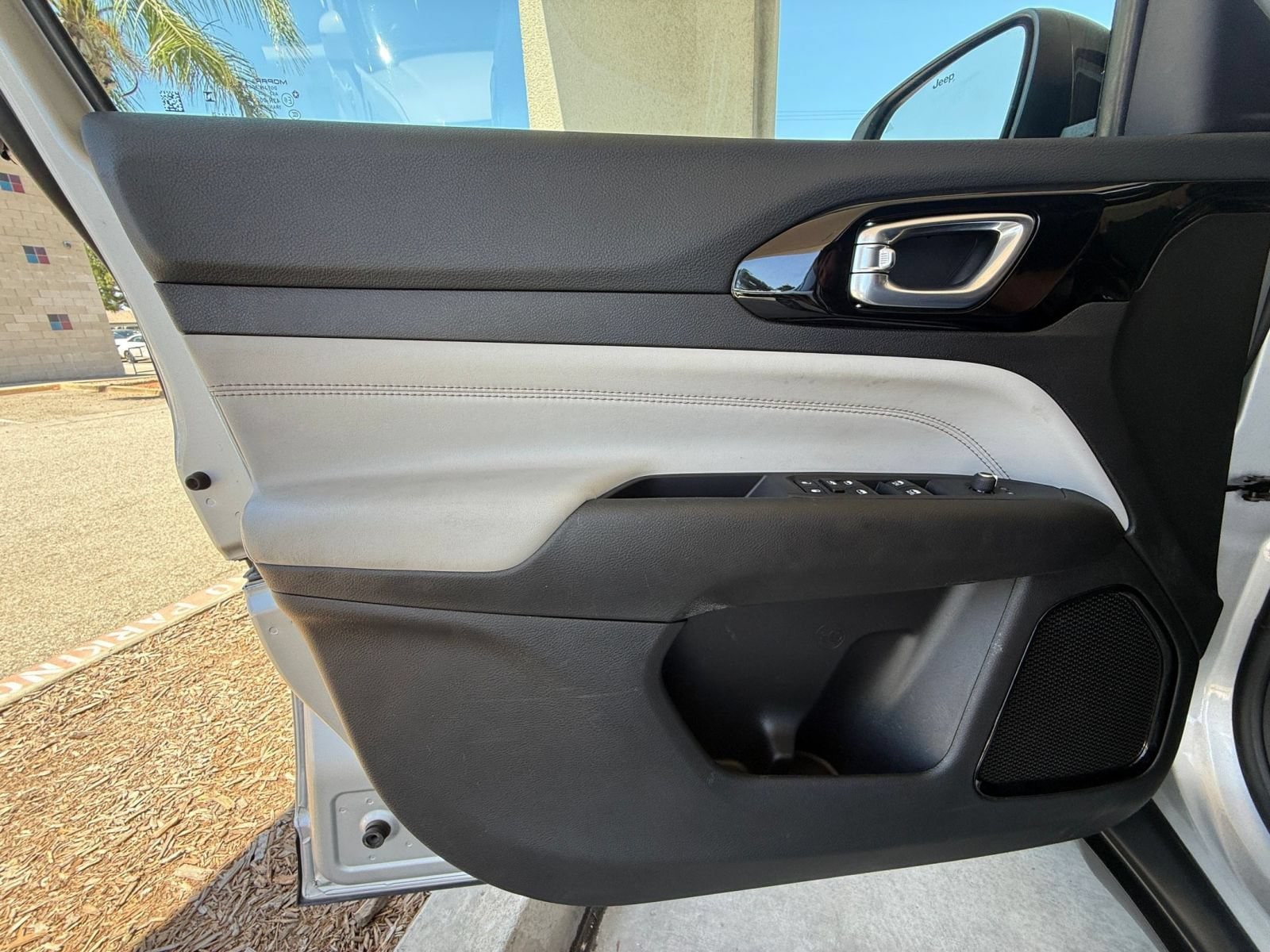 Thumbnail: 2025 Jeep Compass - 18