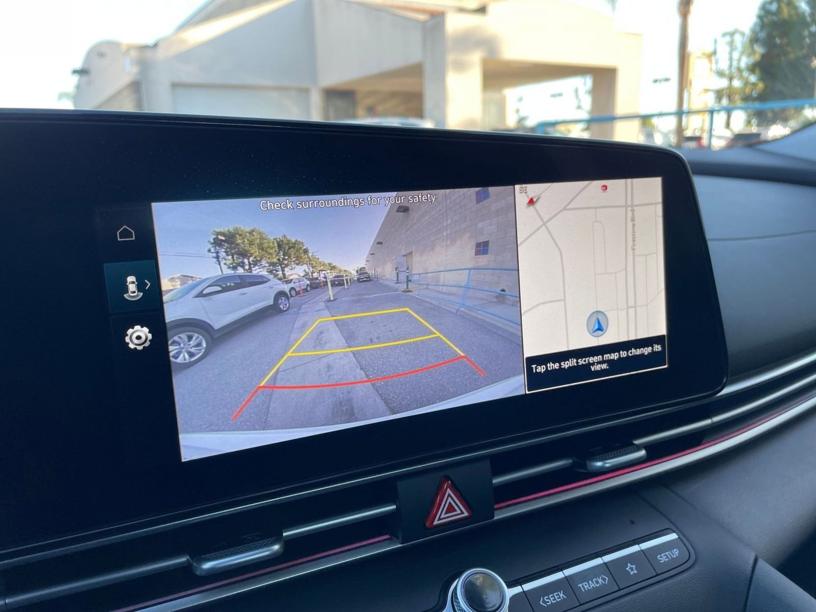 Thumbnail: 2025 Hyundai Elantra - 17