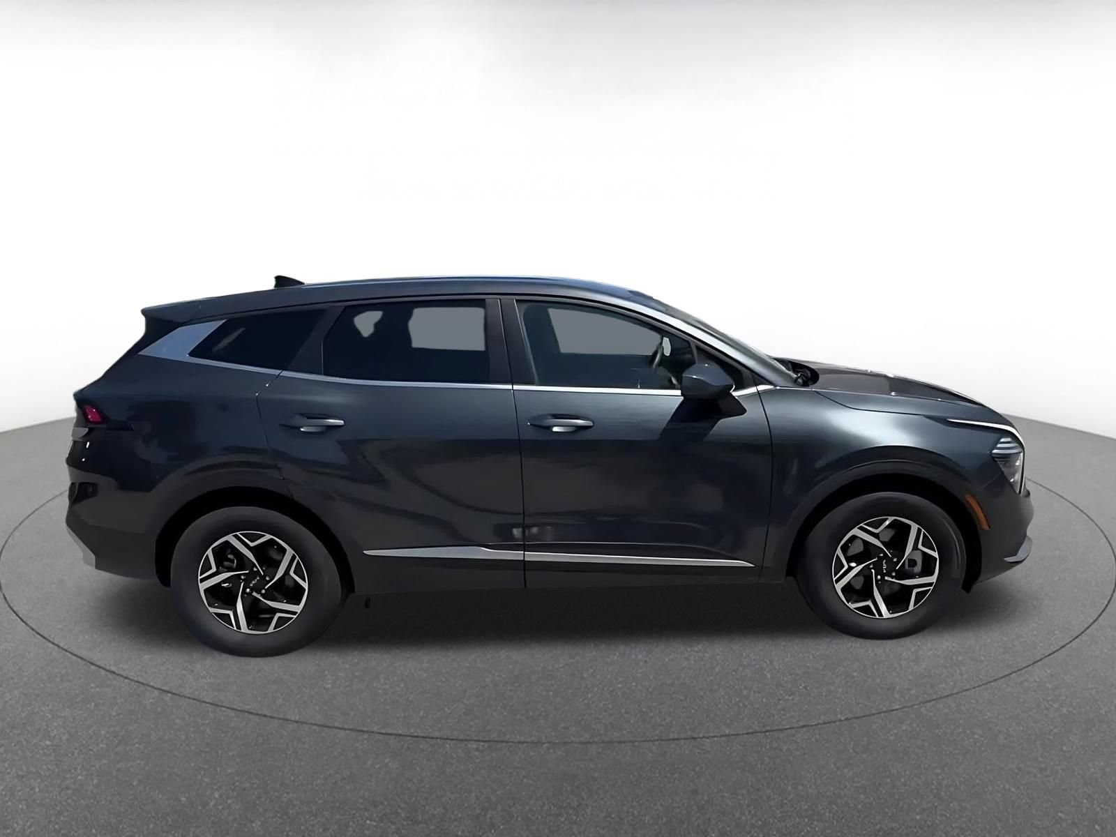 Thumbnail: 2025 Kia Sportage - 13