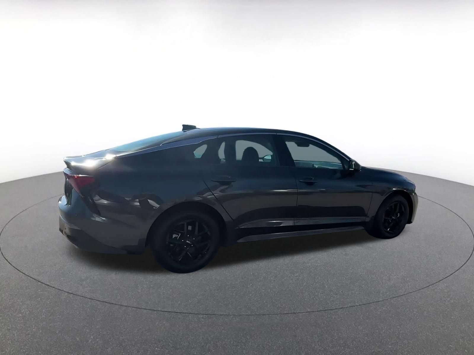 Thumbnail: 2025 Kia K5 - 14