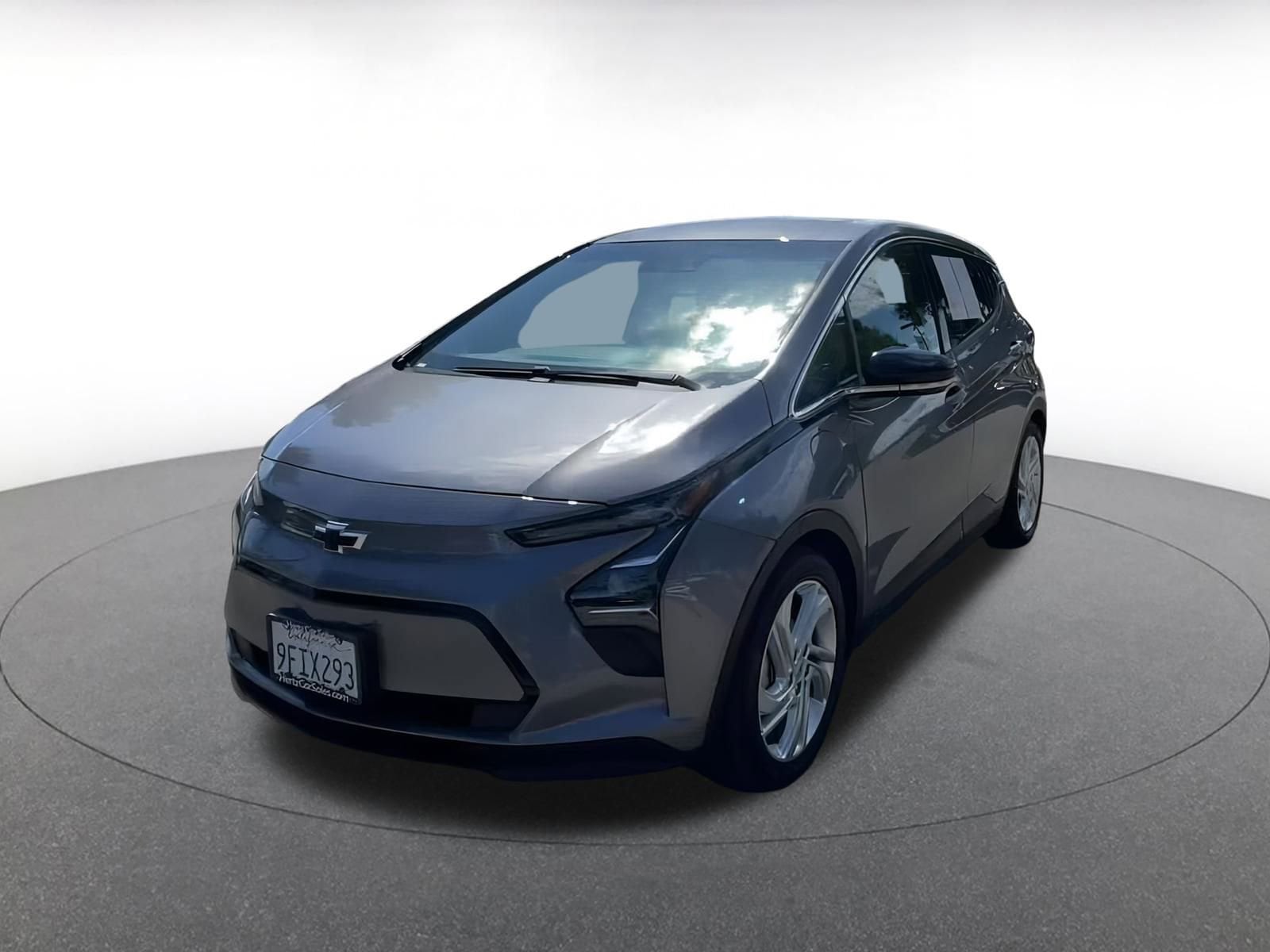 Thumbnail: 2023 Chevrolet Bolt EV - 6