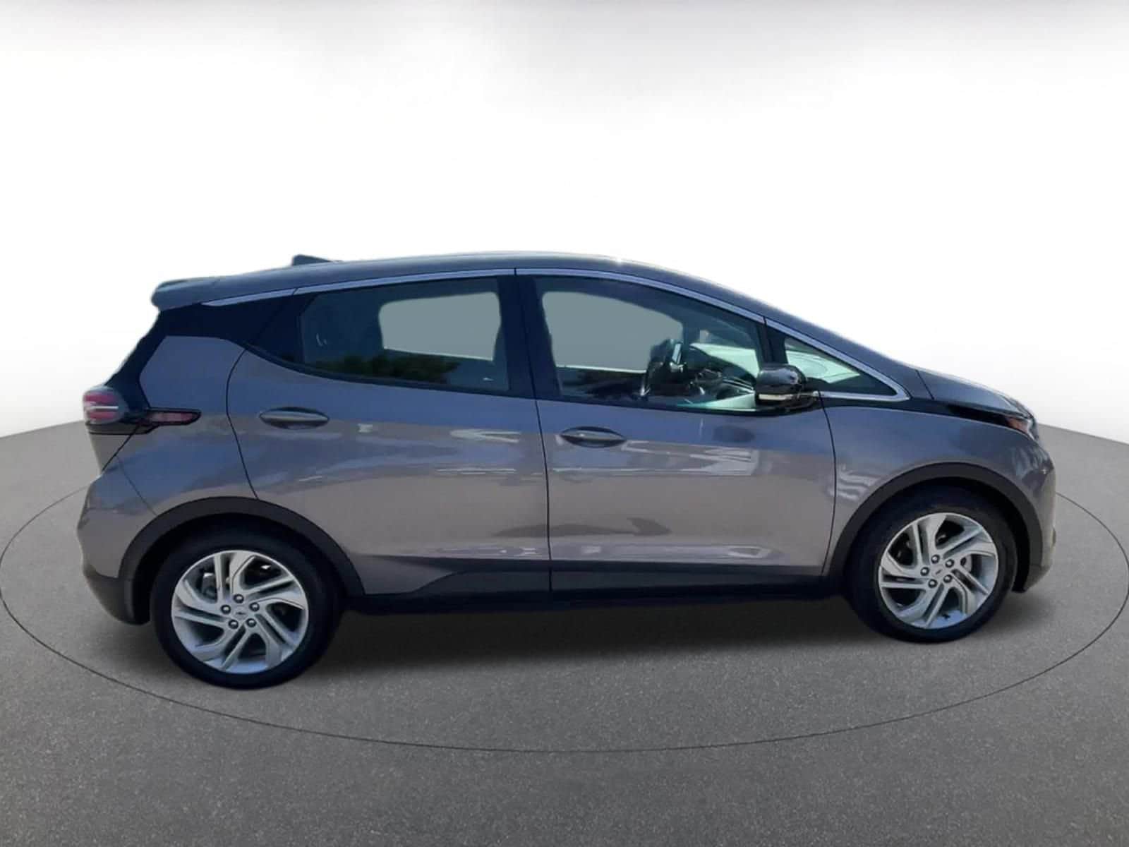 Thumbnail: 2023 Chevrolet Bolt EV - 16