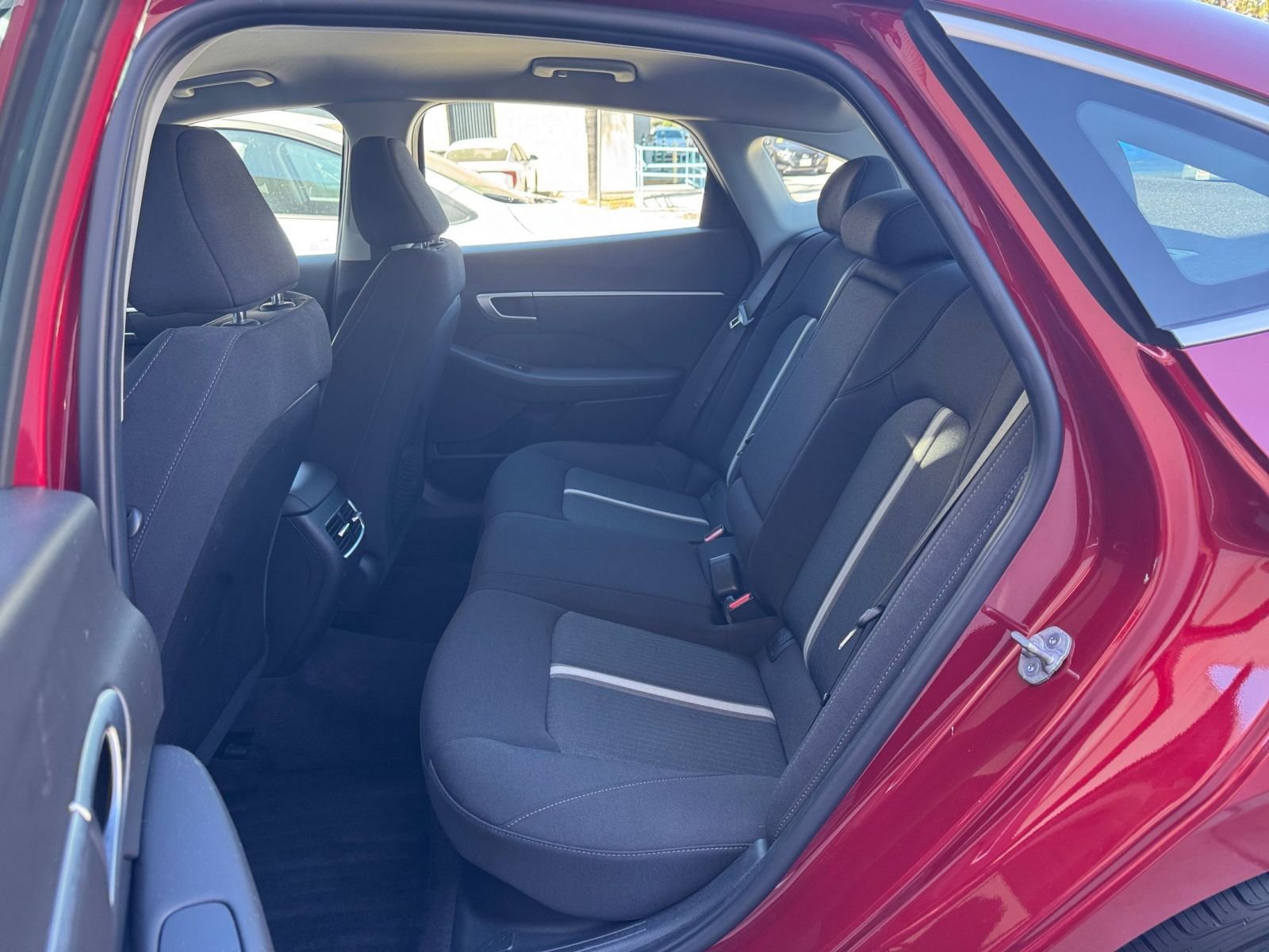 Thumbnail: 2025 Hyundai Sonata - 25