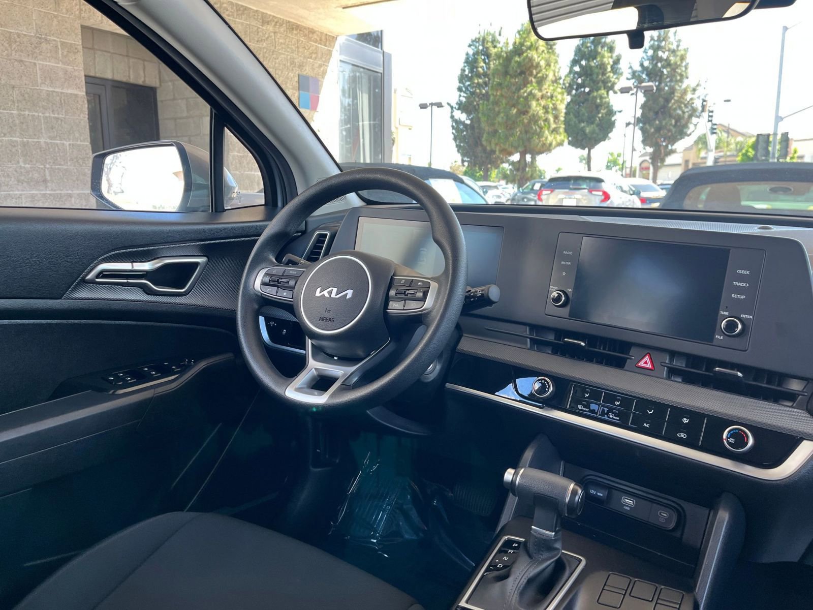 Thumbnail: 2024 Kia Sportage - 33