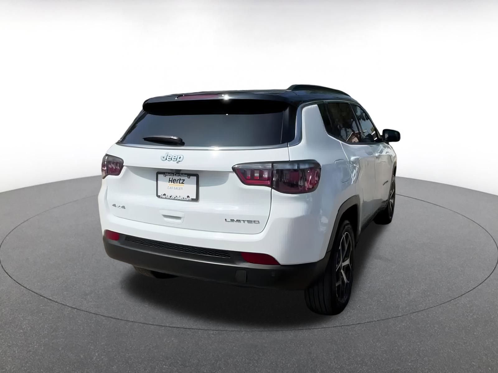 Thumbnail: 2025 Jeep Compass - 14