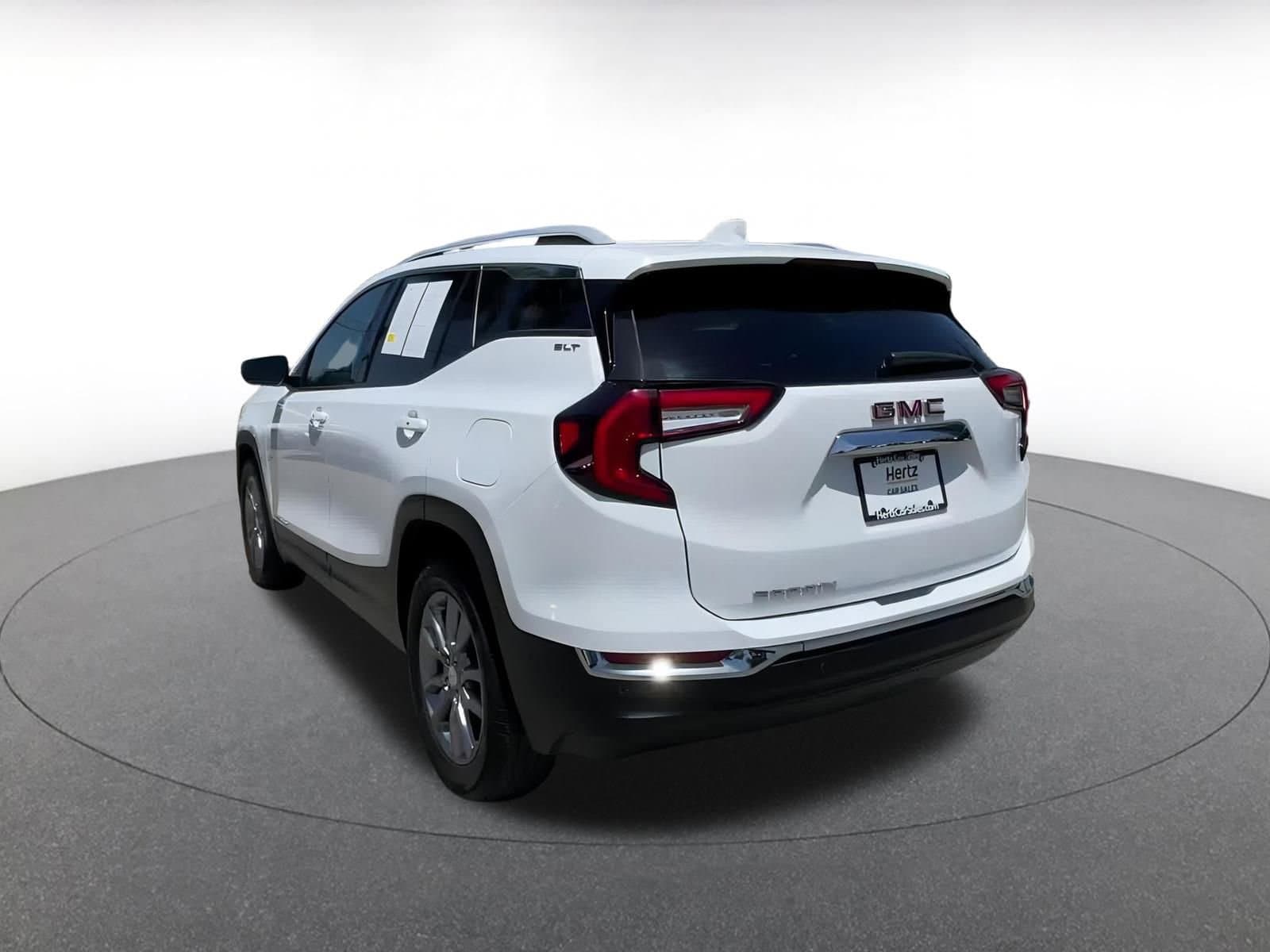 Thumbnail: 2023 GMC Terrain - 10