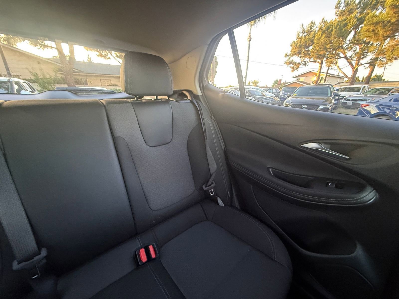 Thumbnail: 2025 Buick Encore GX - 33