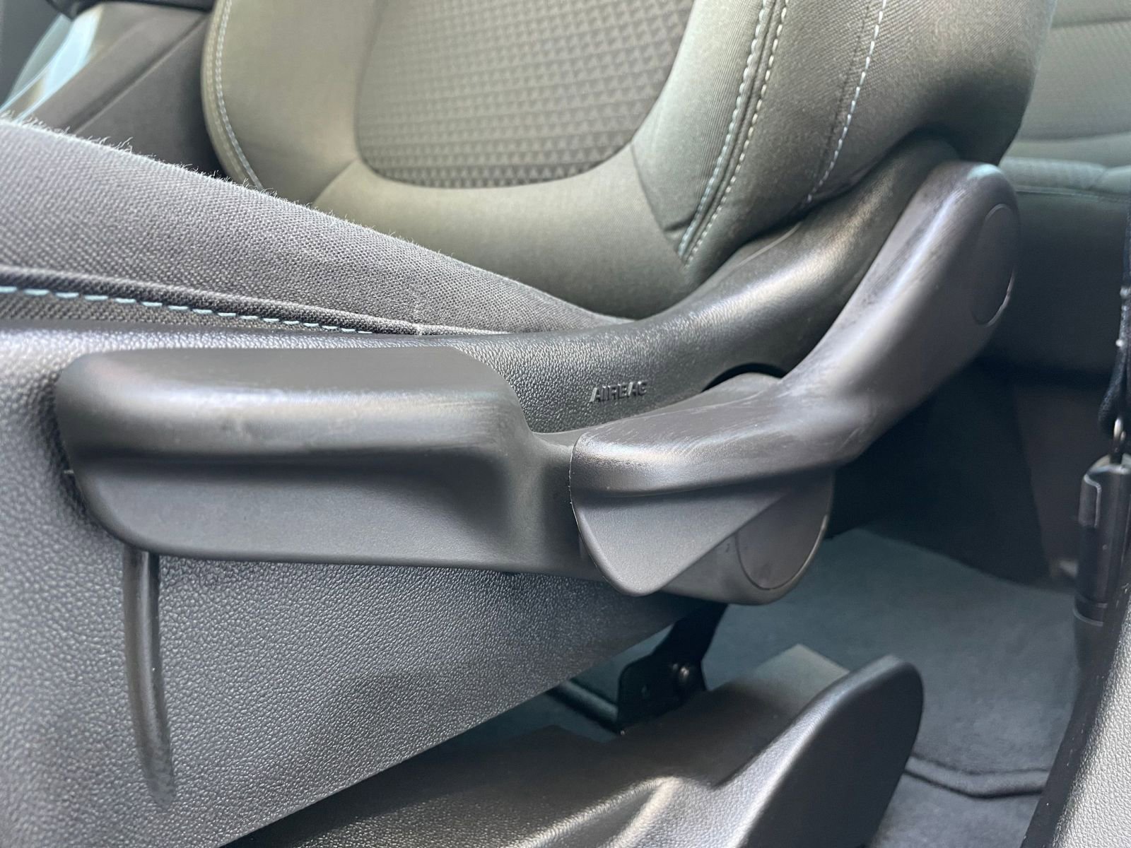 Thumbnail: 2023 Chevrolet Bolt EV - 27