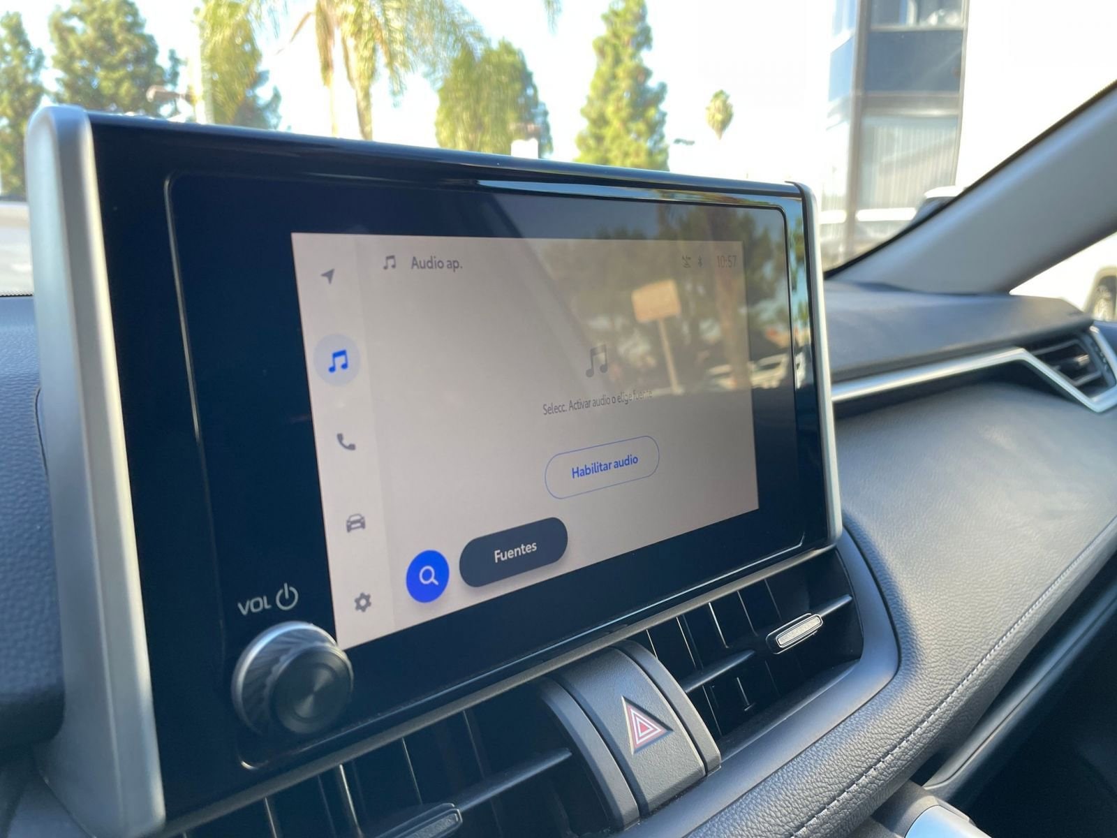 Thumbnail: 2025 Toyota RAV4 - 21