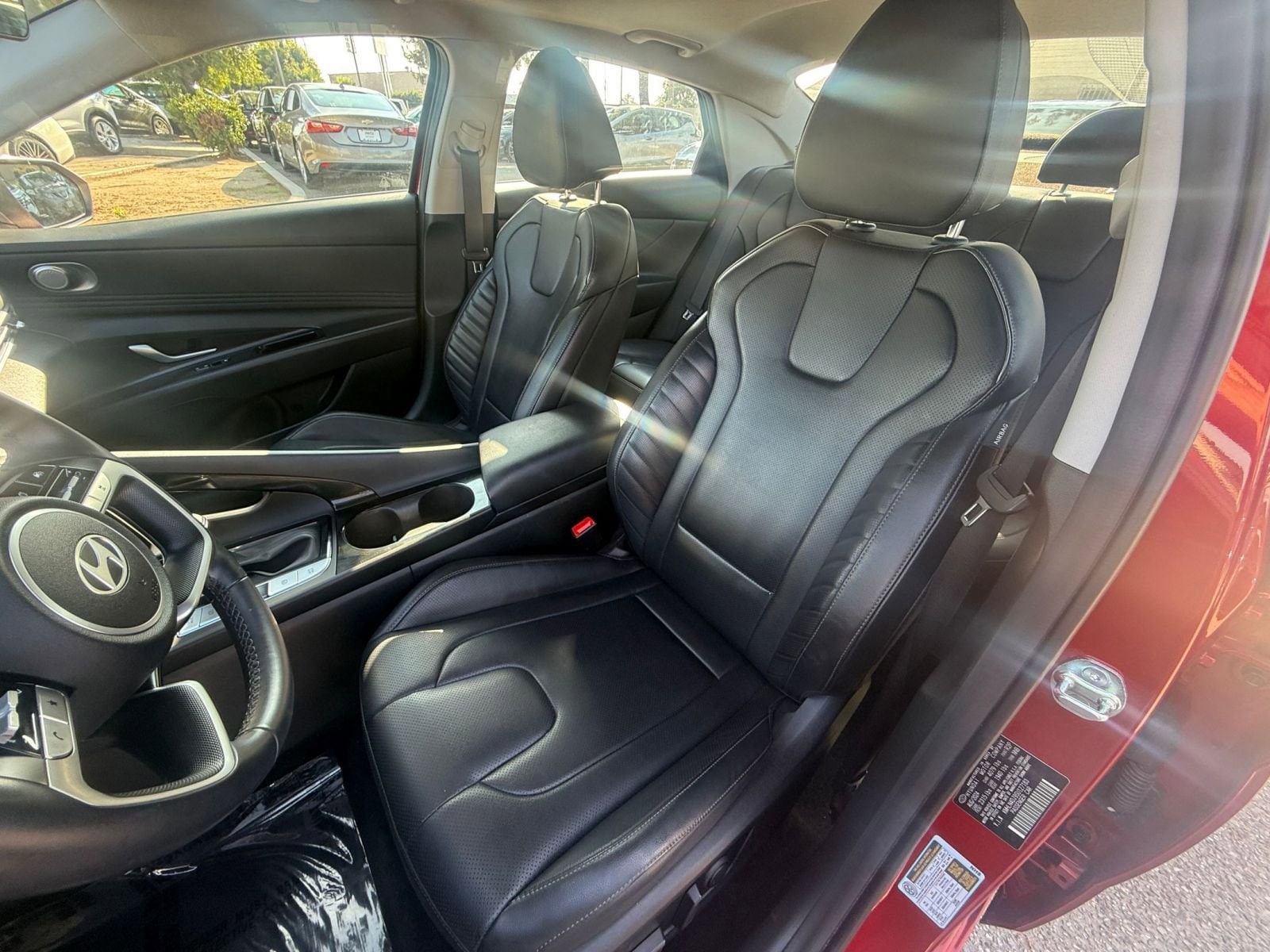 Thumbnail: 2025 Hyundai Elantra - 32