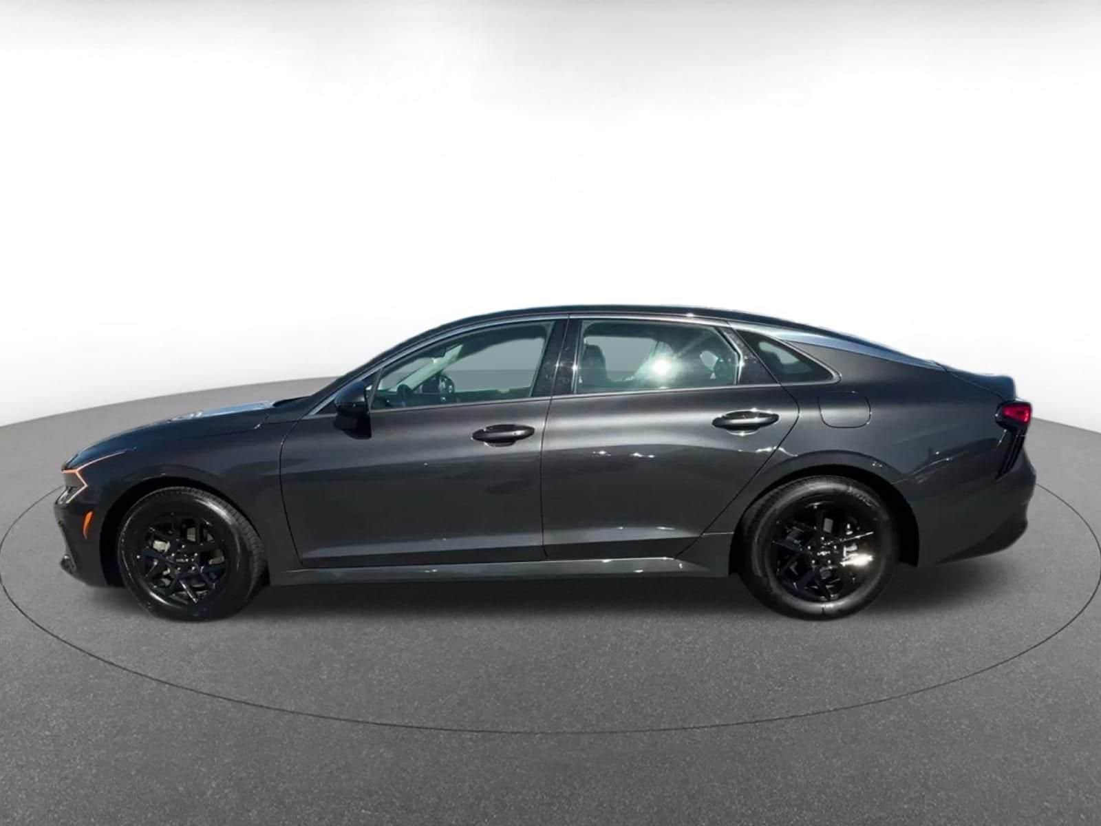 Thumbnail: 2025 Kia K5 - 8