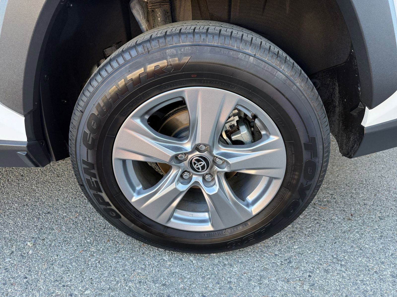 Thumbnail: 2025 Toyota RAV4 - 29