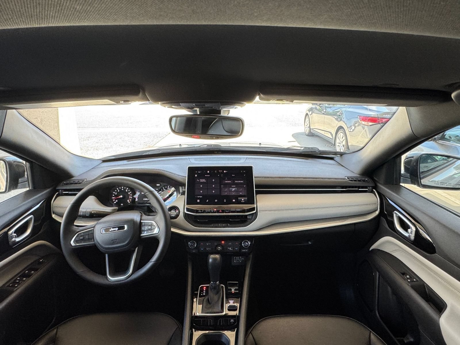 Thumbnail: 2025 Jeep Compass - 34