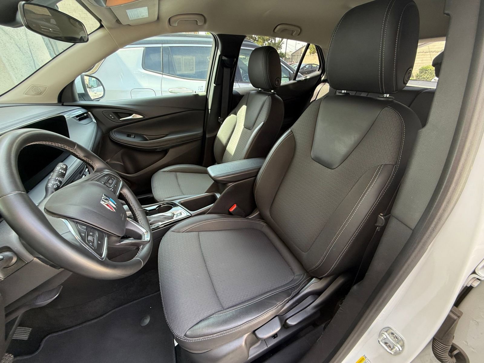 Thumbnail: 2025 Buick Encore GX - 33