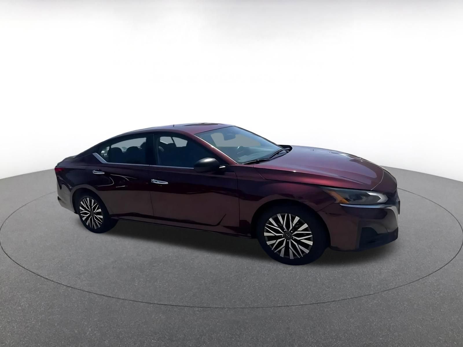 Thumbnail: 2025 Nissan Altima - 2