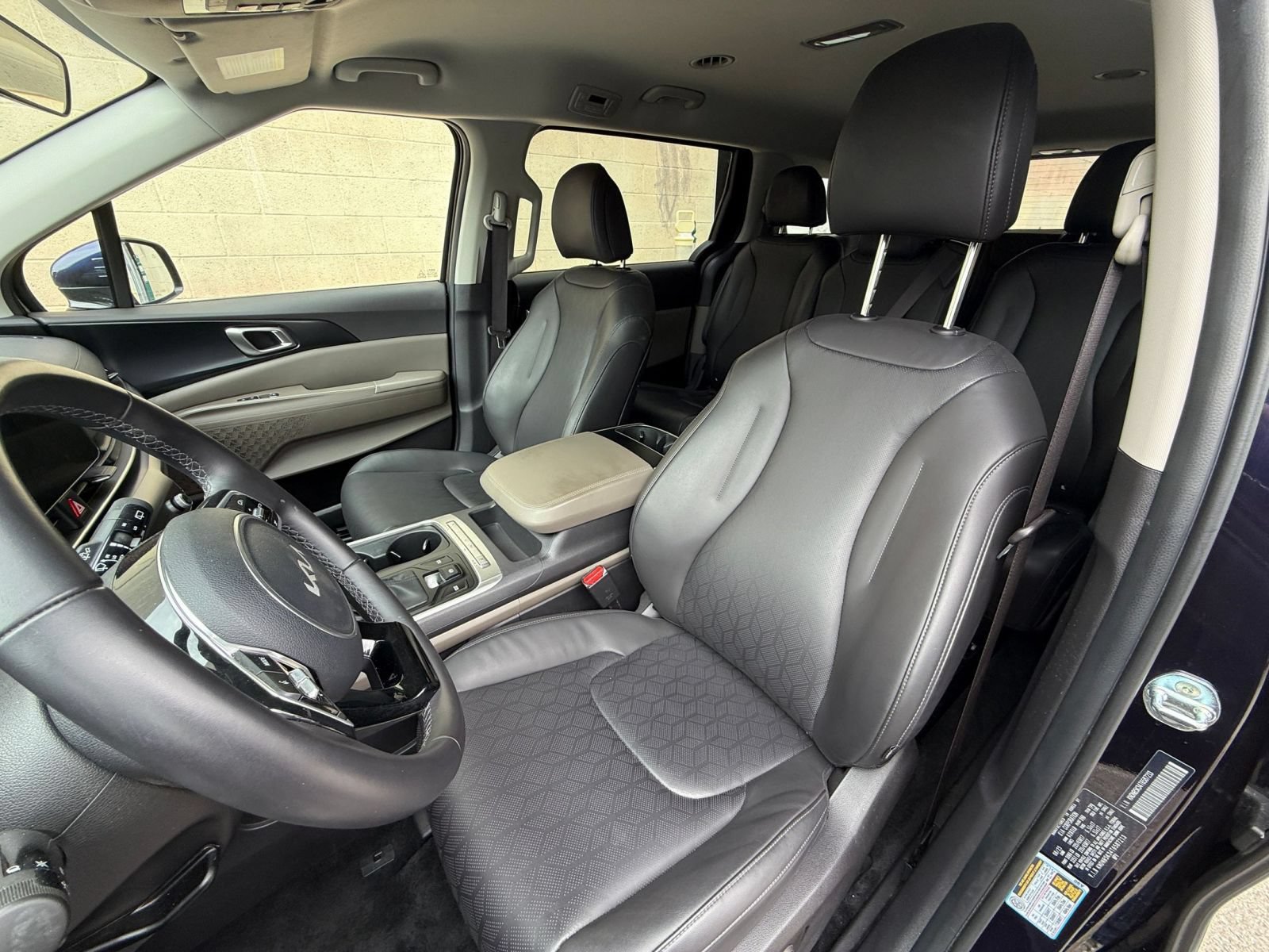 Thumbnail: 2026 Kia Carnival - 35
