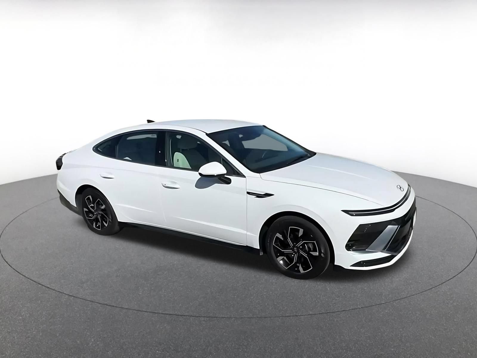 Thumbnail: 2025 Hyundai Sonata - 2