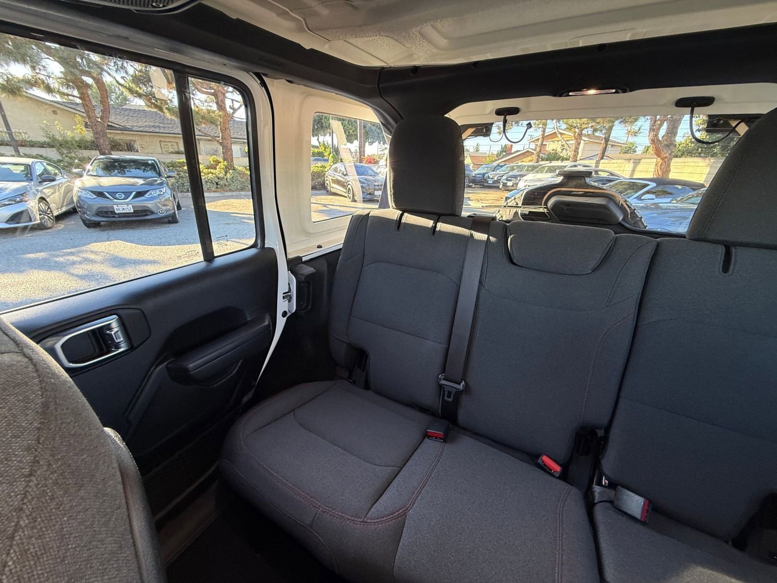 Thumbnail: 2025 Jeep Wrangler - 35