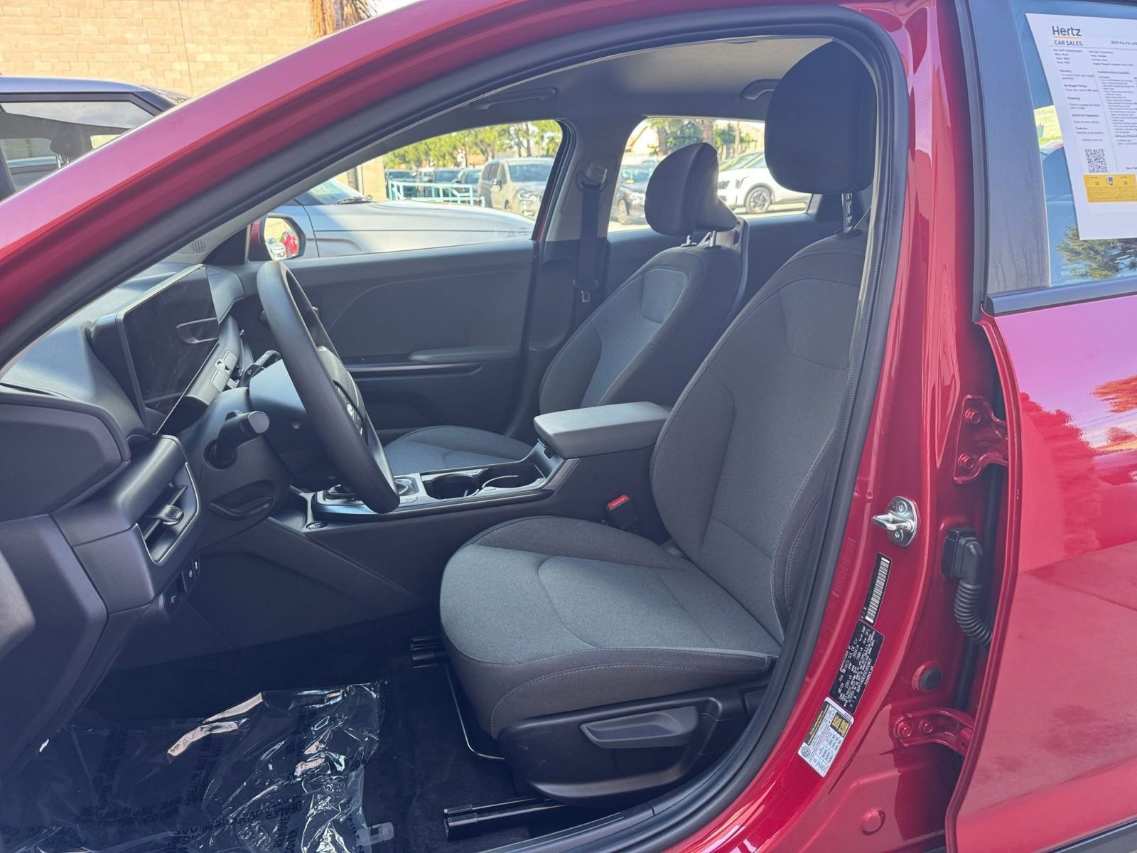 Thumbnail: 2025 Kia K4 - 27