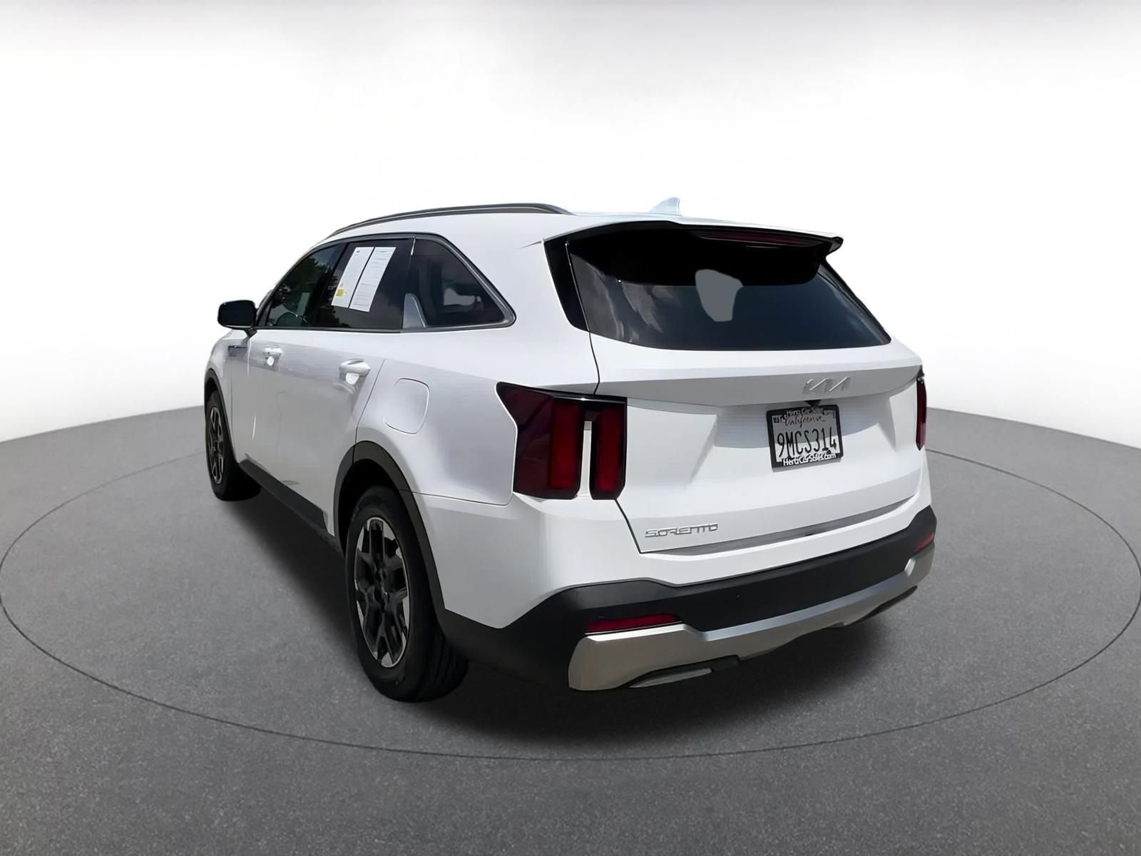 Thumbnail: 2024 Kia Sorento - 11