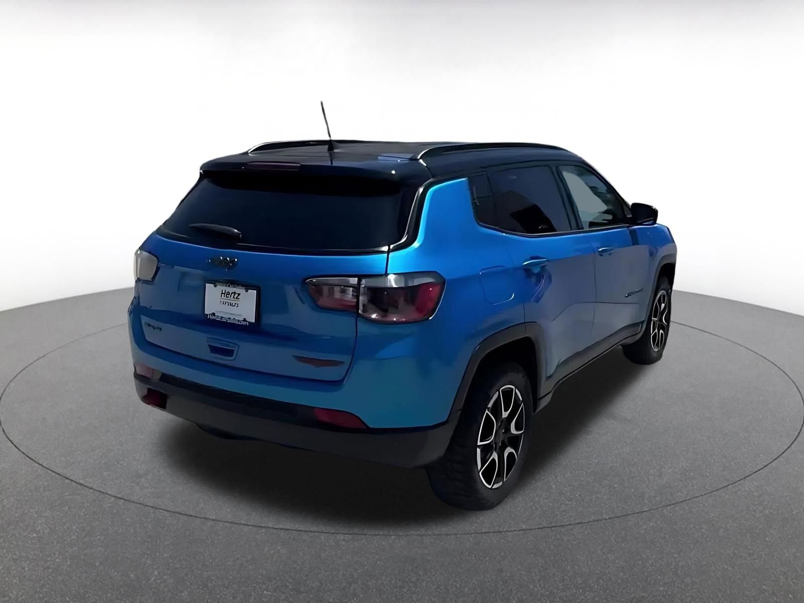 Thumbnail: 2025 Jeep Compass - 14