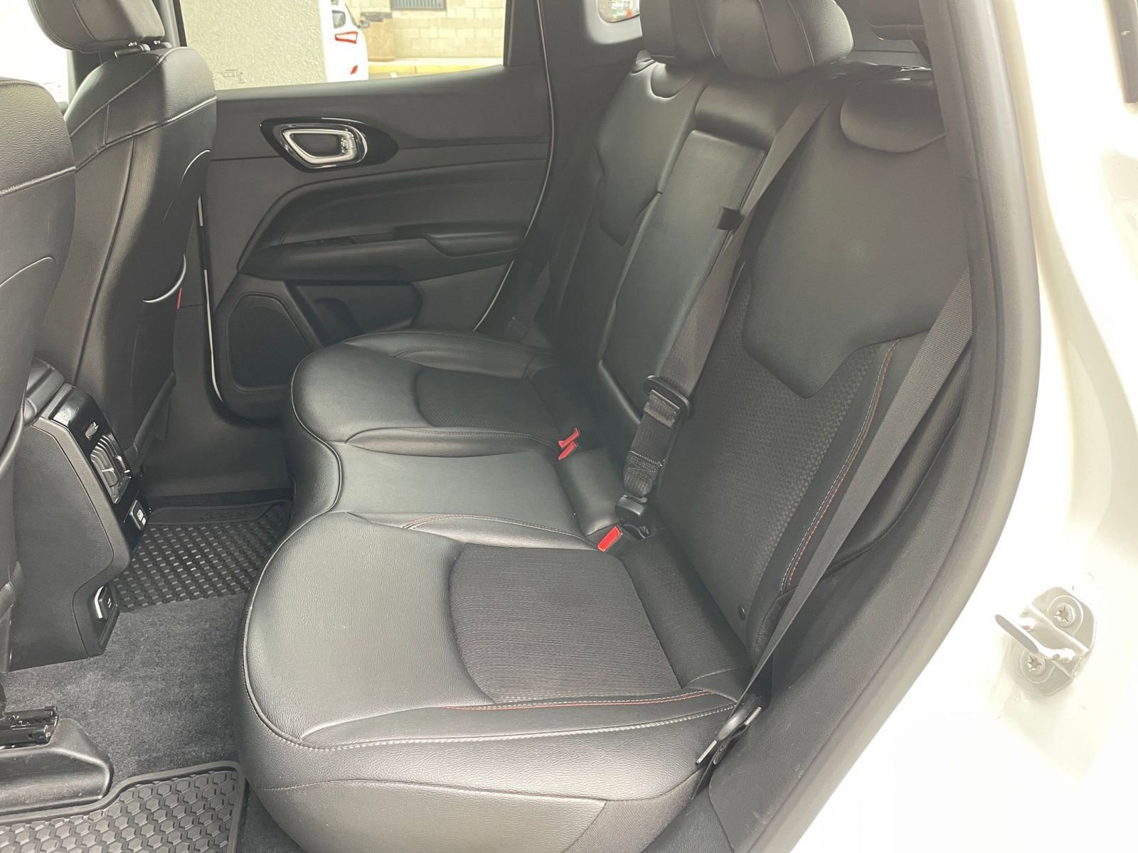 Thumbnail: 2025 Jeep Compass - 25