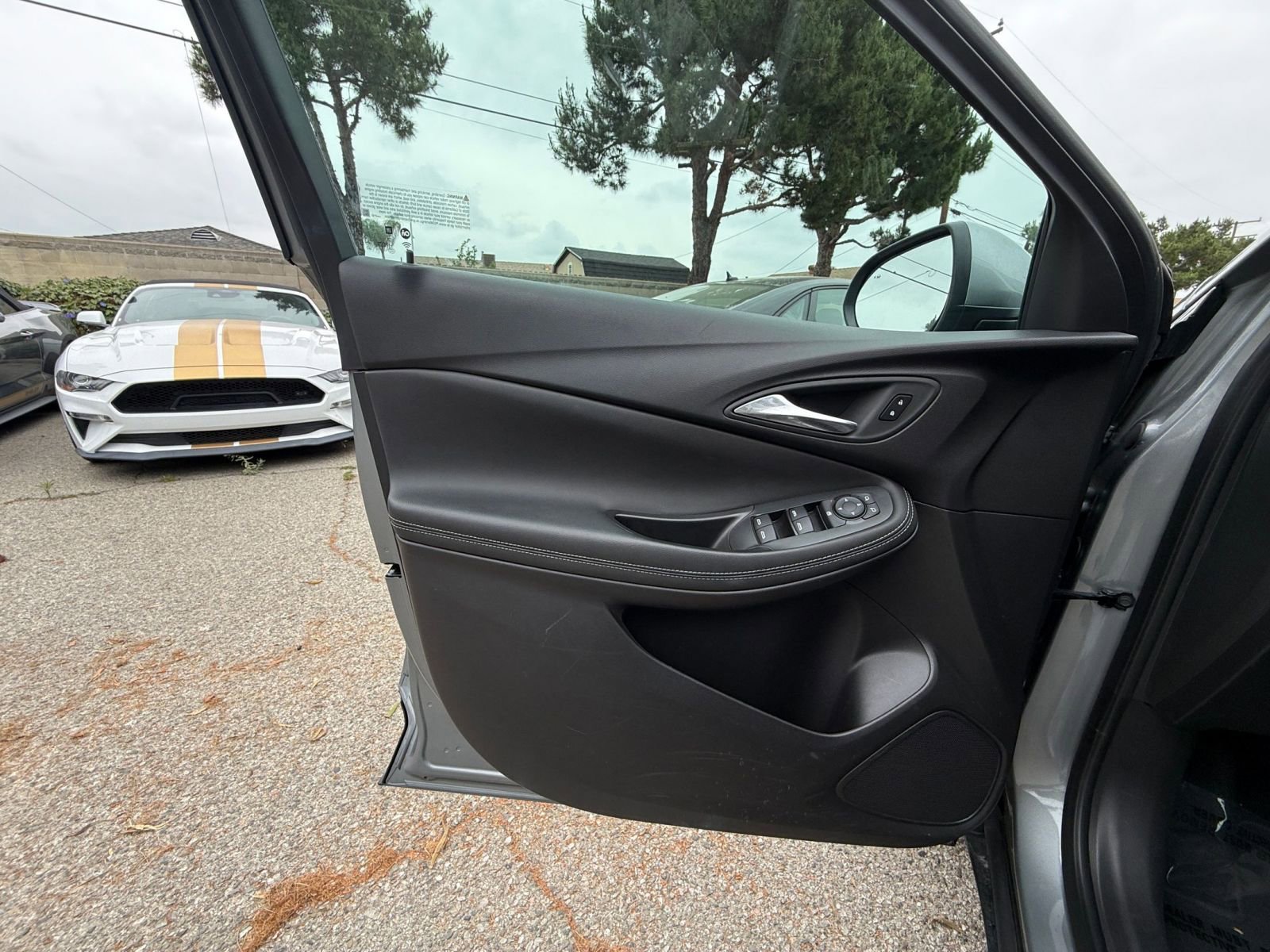 Thumbnail: 2025 Buick Encore GX - 18