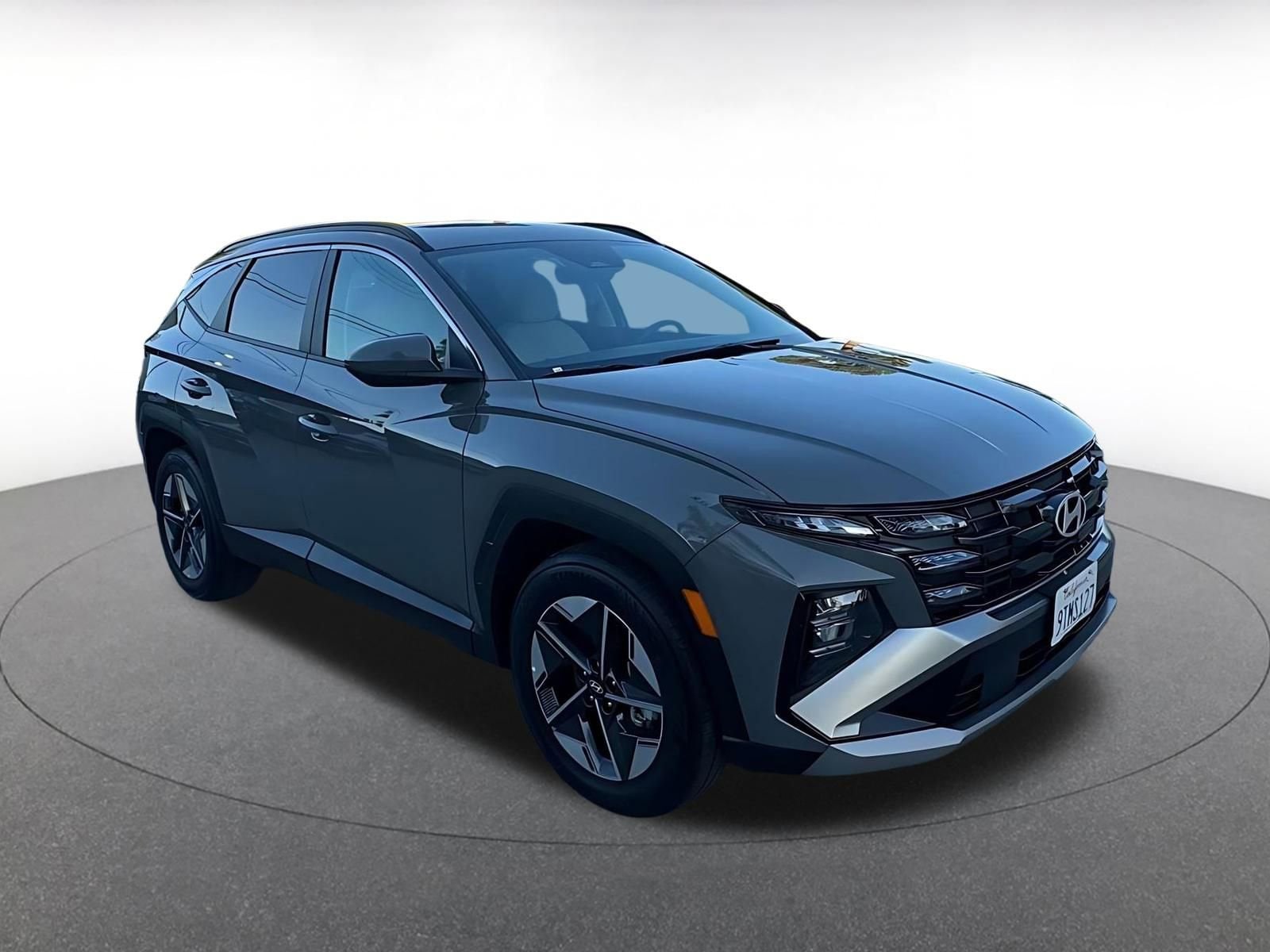 Thumbnail: 2025 Hyundai Tucson - 1