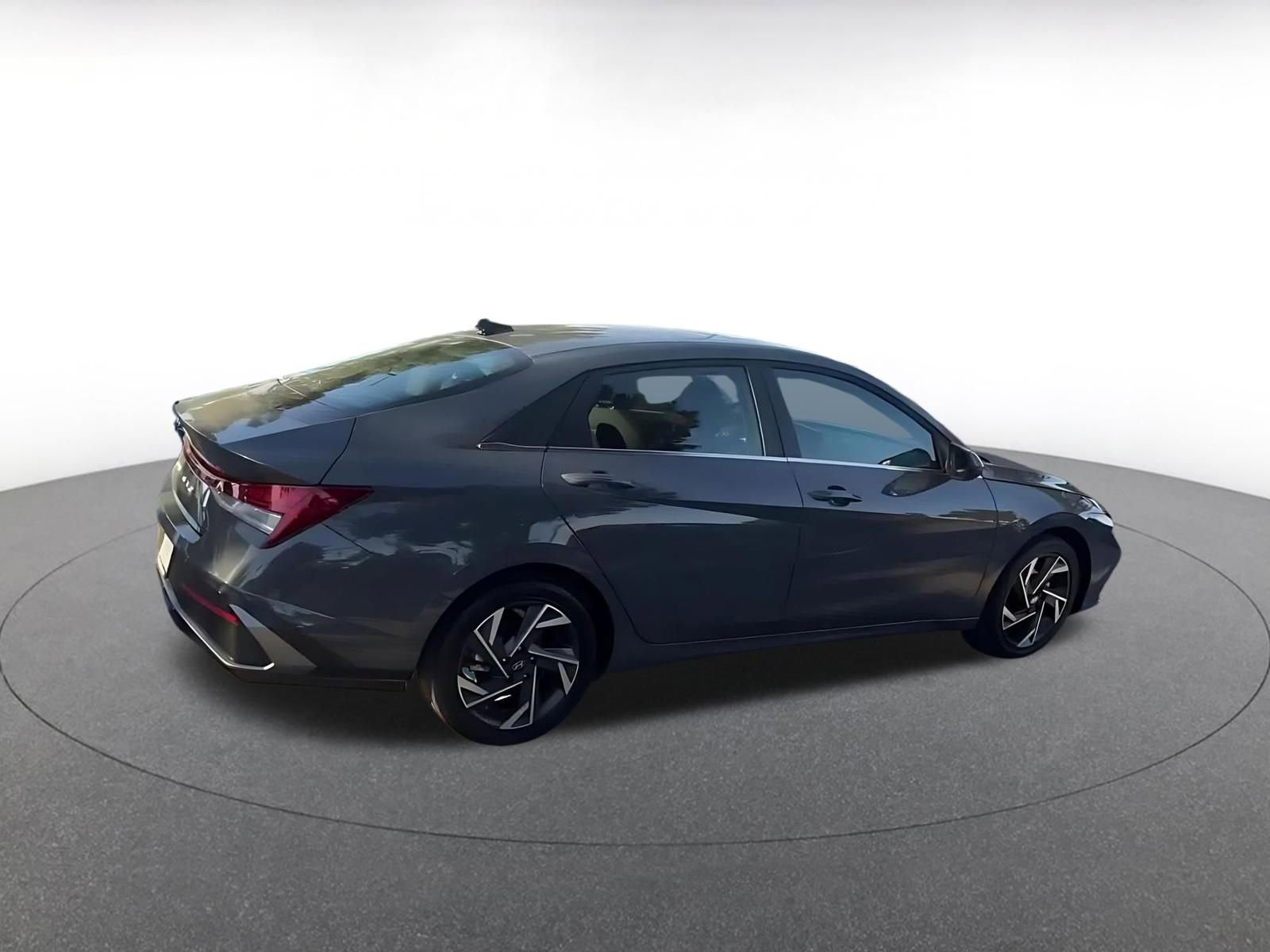 Thumbnail: 2025 Hyundai Elantra - 14