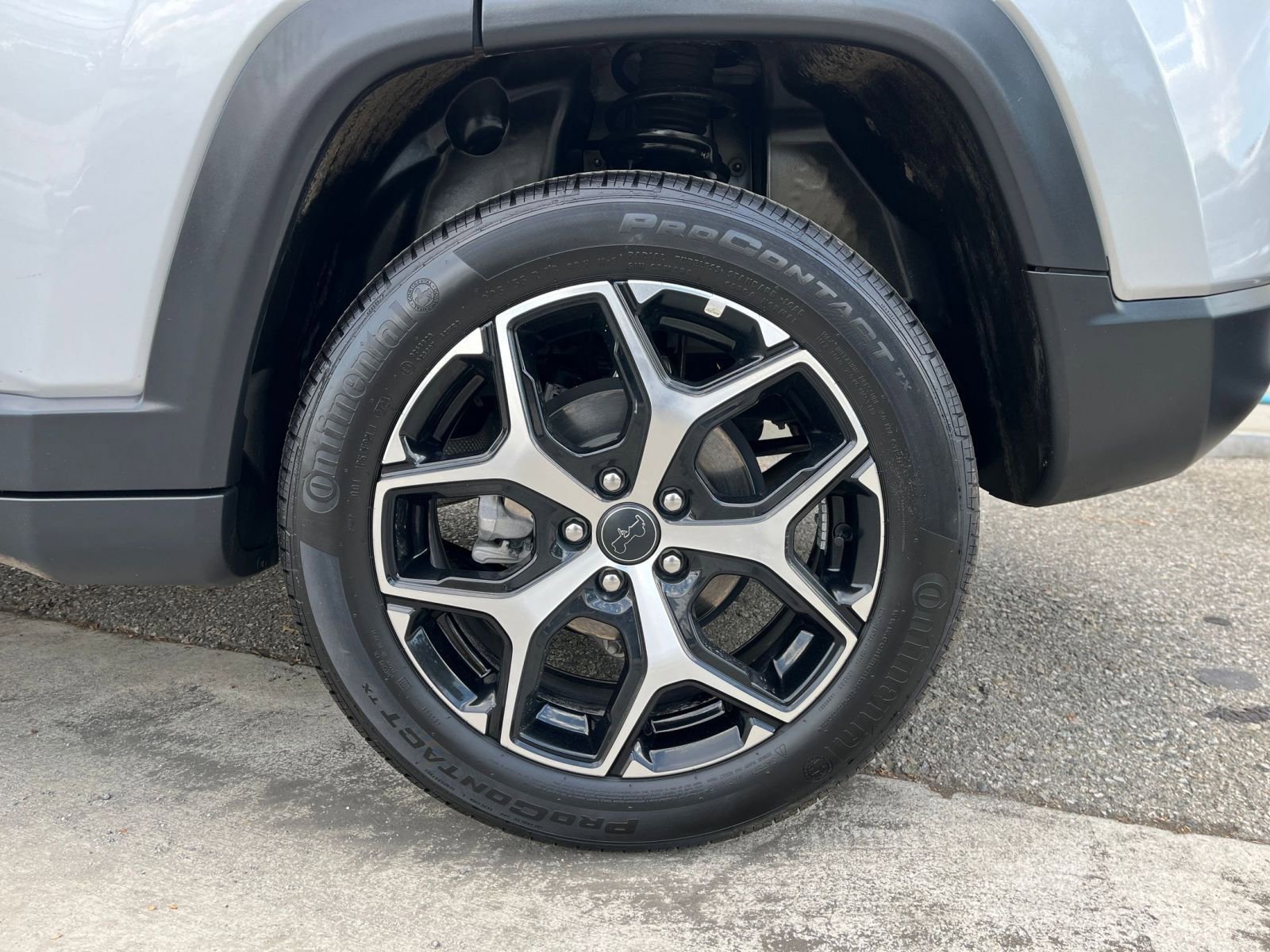 Thumbnail: 2025 Jeep Compass - 30