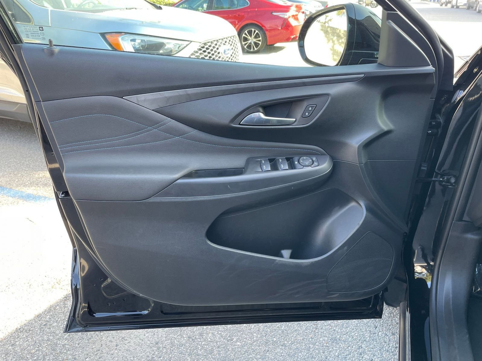 Thumbnail: 2025 Buick Envista - 20