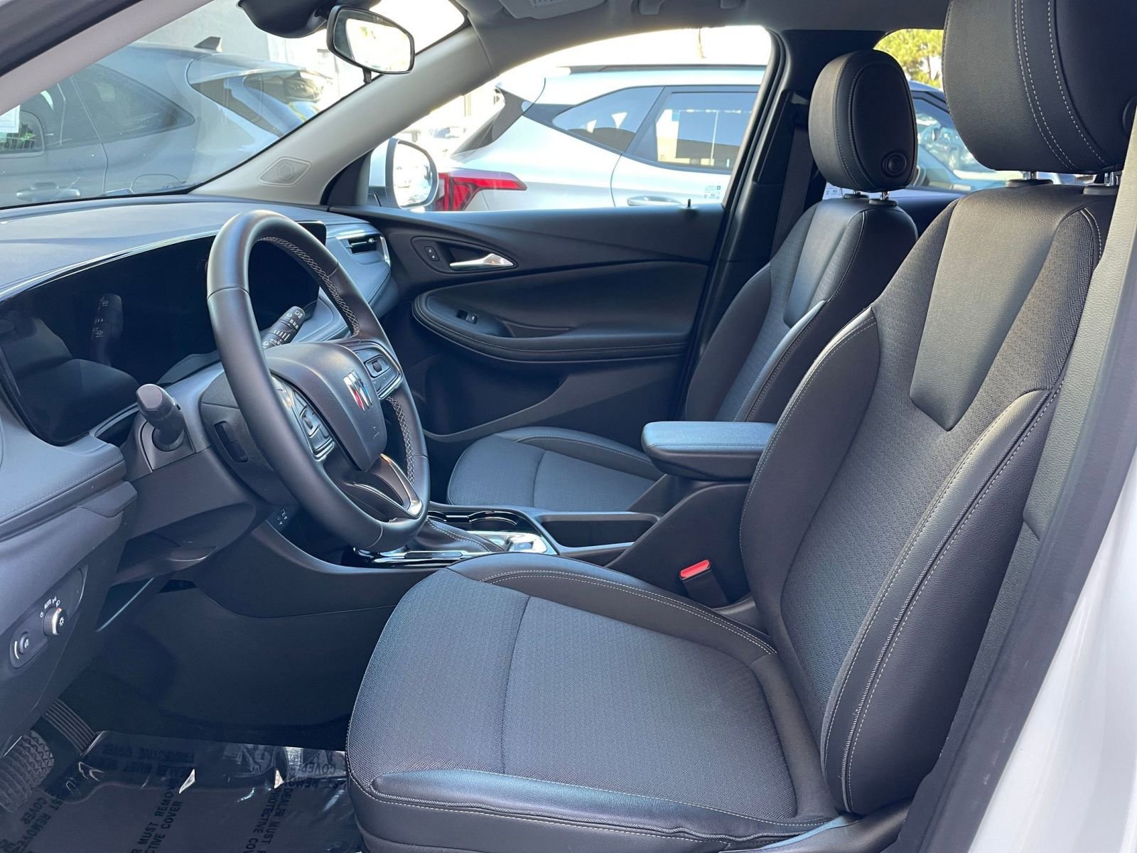 Thumbnail: 2025 Buick Encore GX - 27