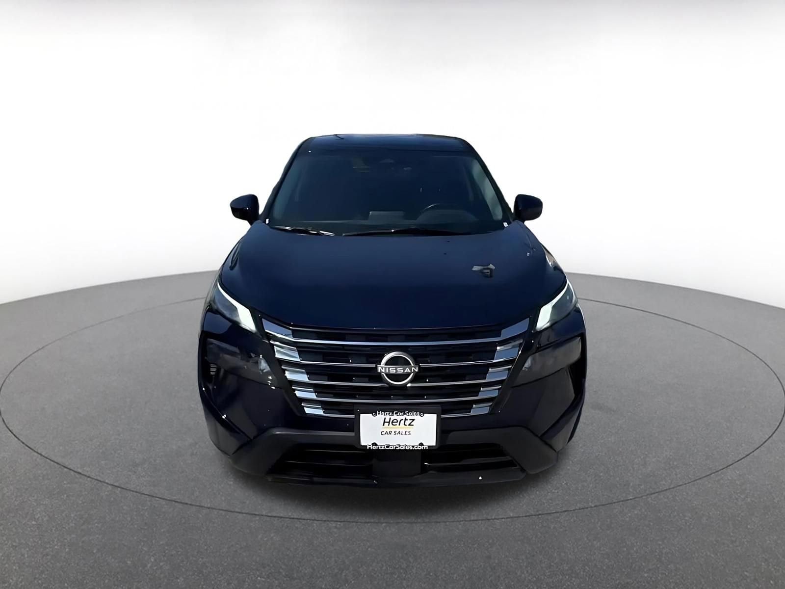 Thumbnail: 2025 Nissan Rogue - 4