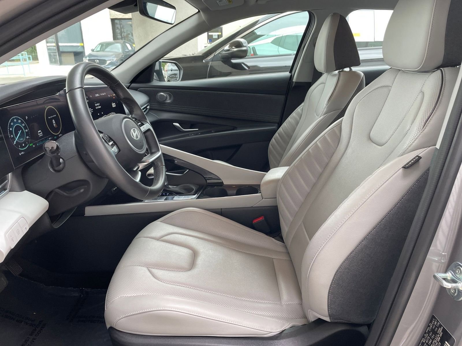 Thumbnail: 2025 Hyundai Elantra - 27