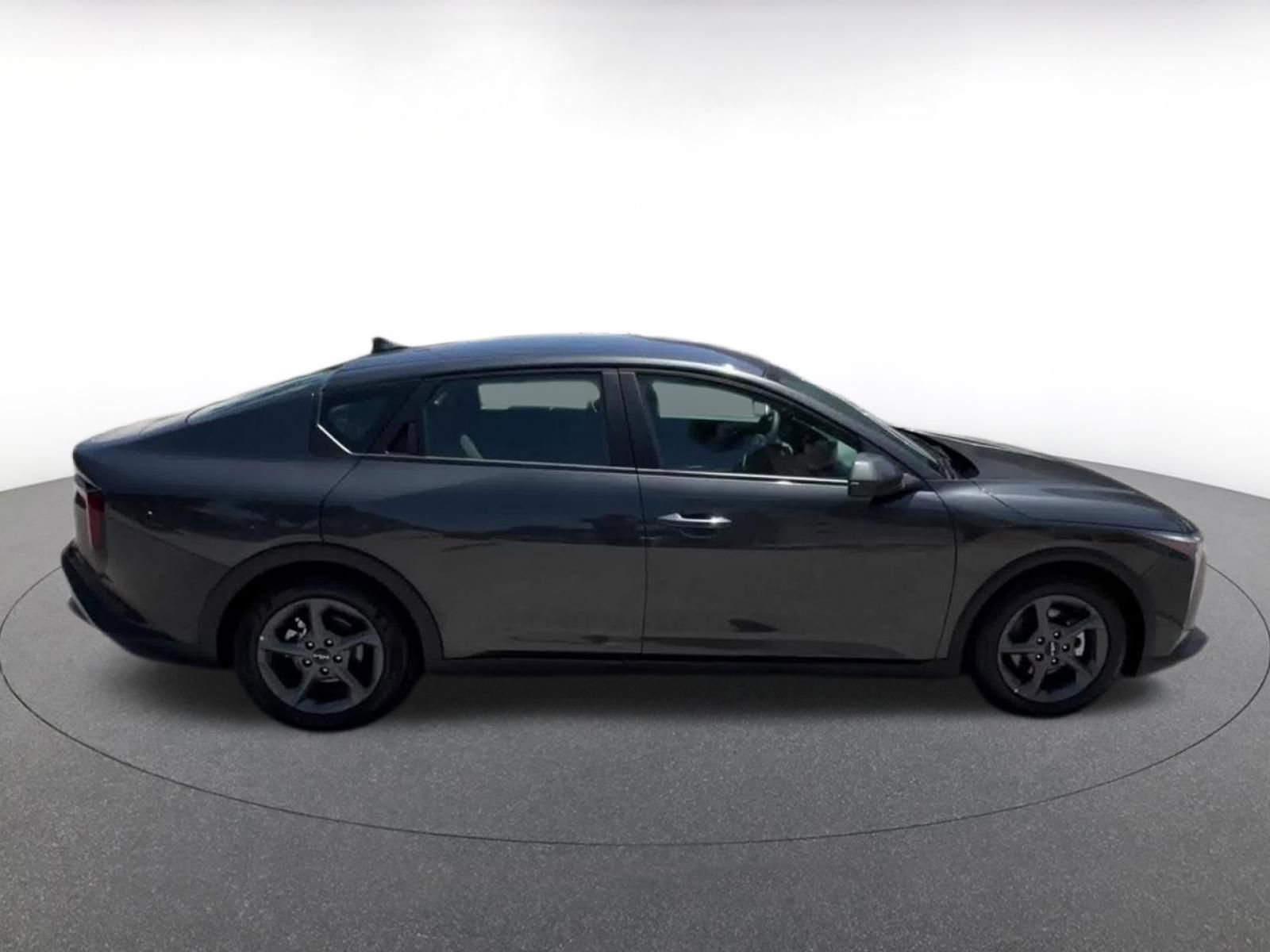 Thumbnail: 2025 Kia K4 - 16