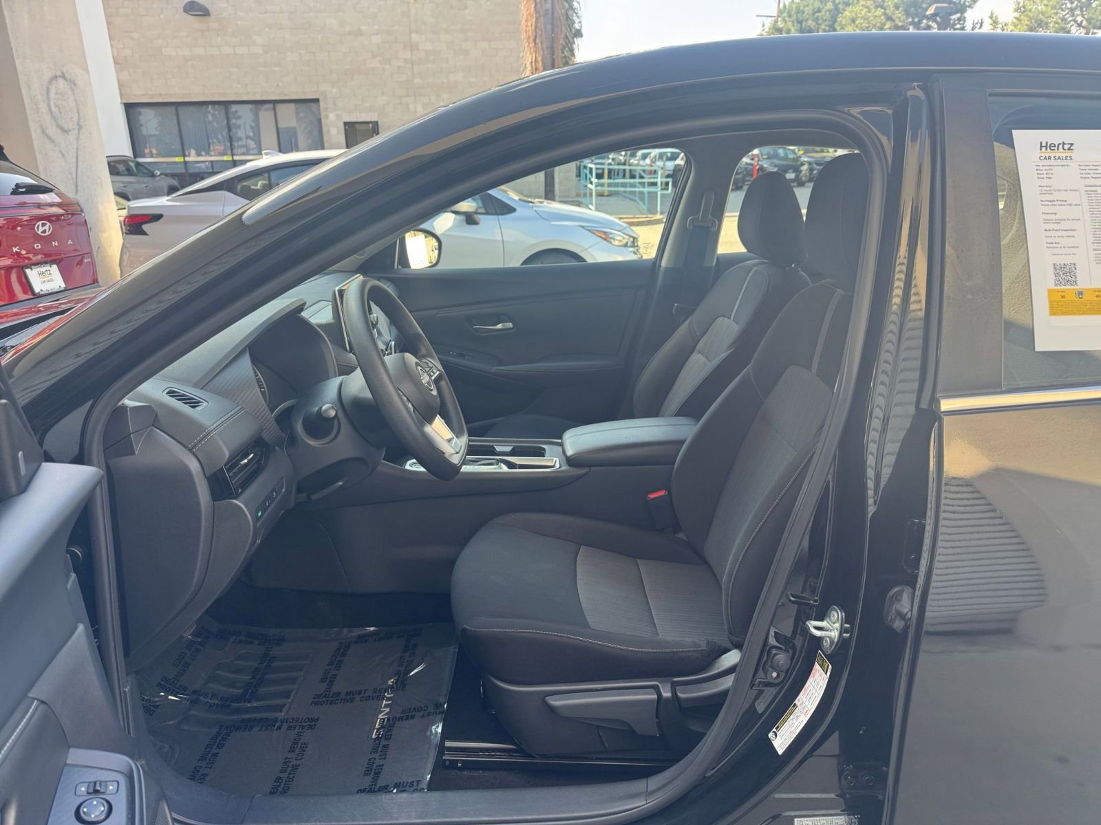 Thumbnail: 2025 Nissan Sentra - 25