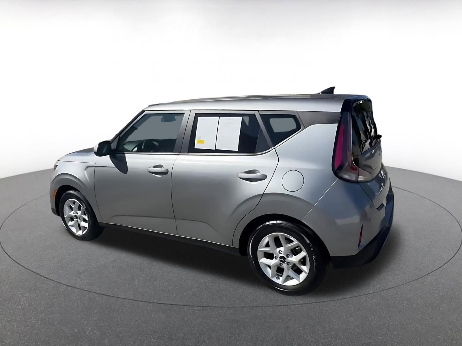 Thumbnail: 2025 Kia Soul - 10