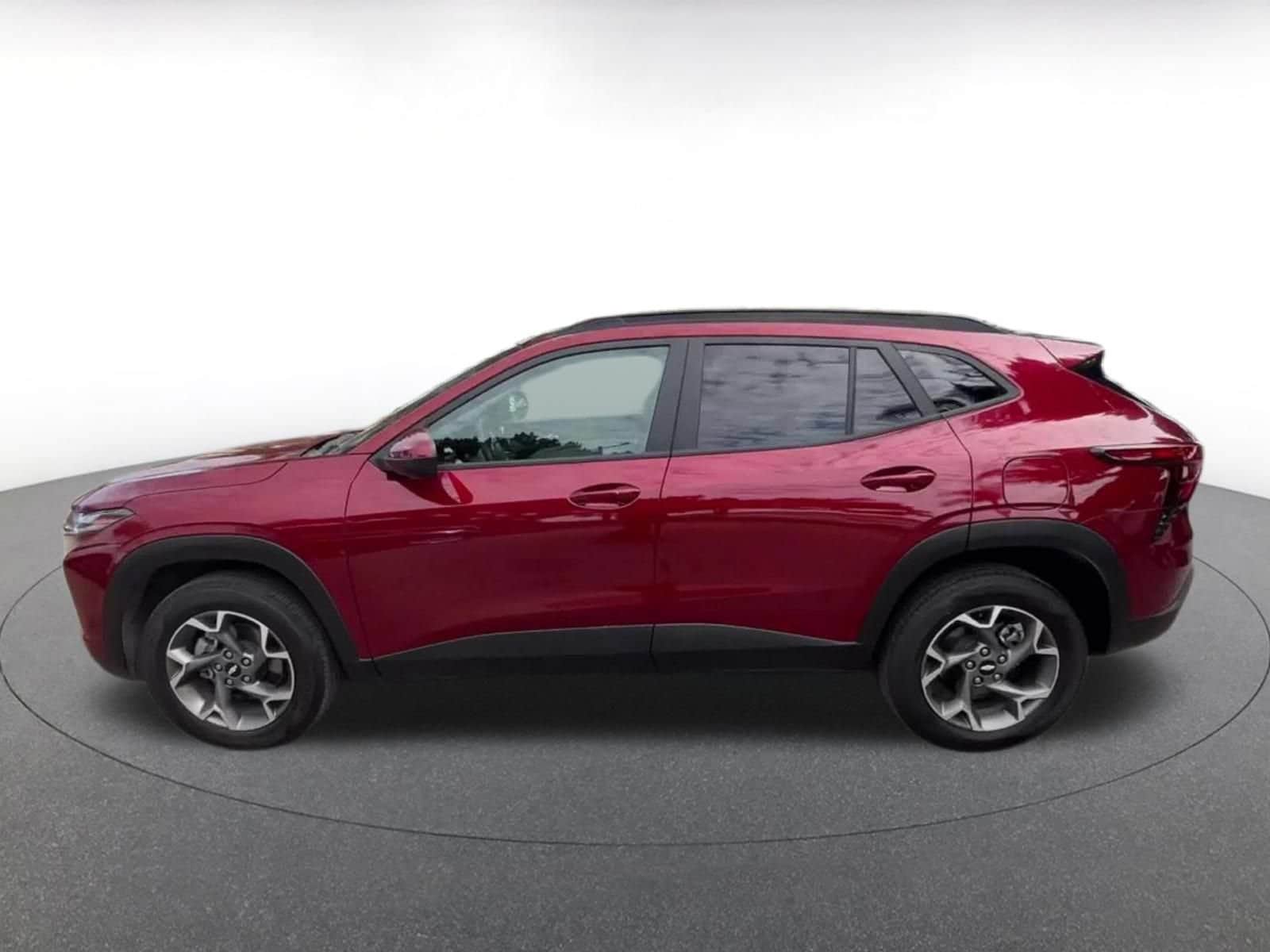 Thumbnail: 2025 Chevrolet Trax - 7