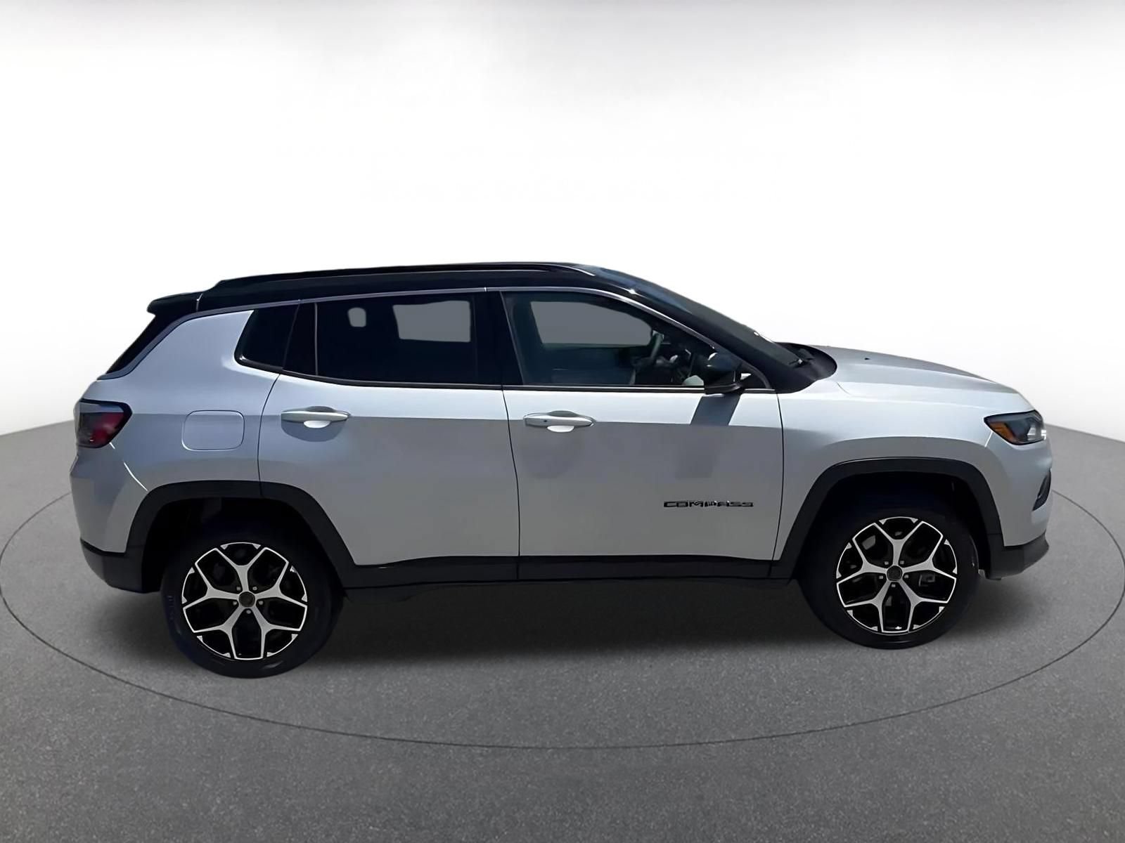 Thumbnail: 2025 Jeep Compass - 13