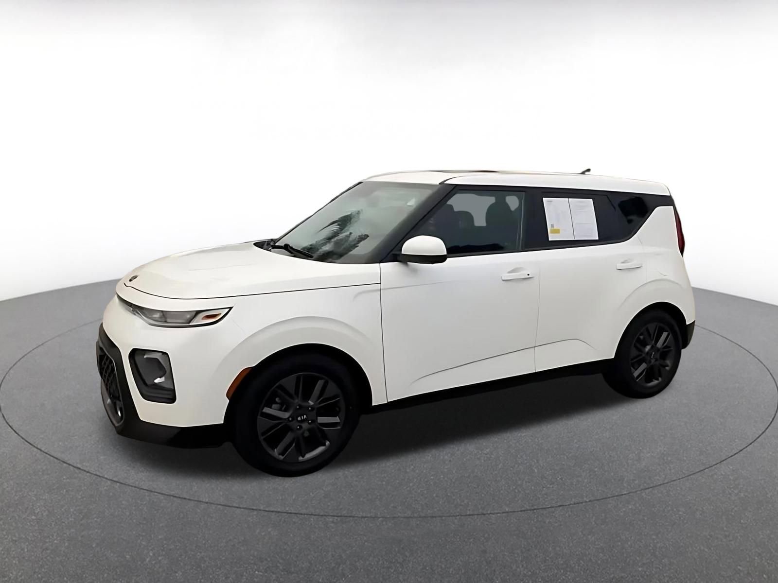 Thumbnail: 2021 Kia Soul - 9